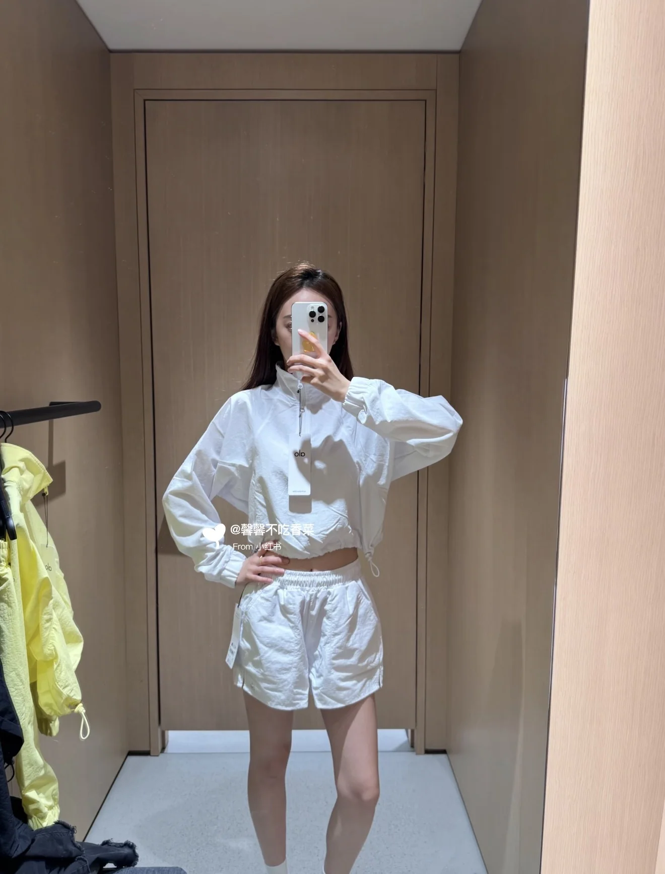 알로 써니 스포츠 지퍼 풀오버 & 반바지 세트 상세 이미지 8