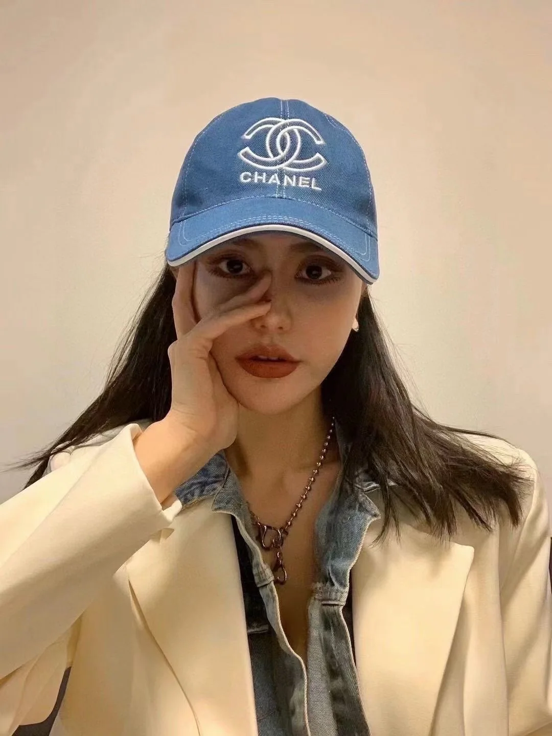 샤넬 데님 자수 로고 야구모자 상세 이미지 1