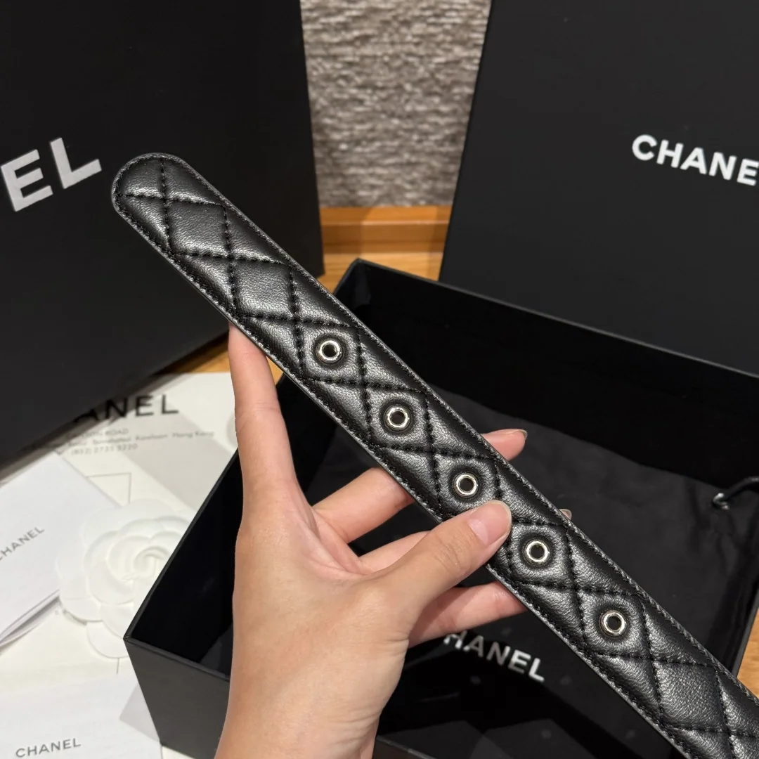 샤넬 더블 C 메탈 로고 램스킨 벨트 상세 이미지 7