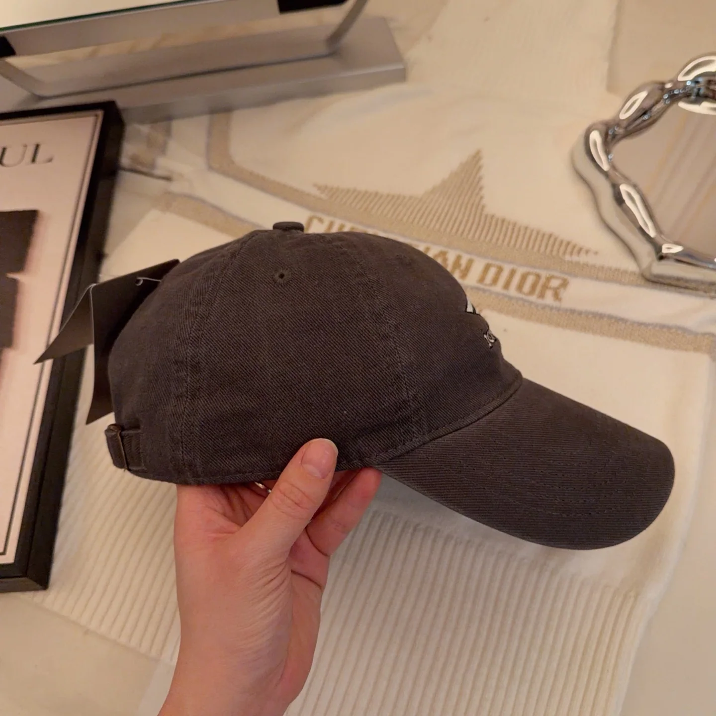 발렌시아가 모자 81731 Balenciaga Cap 상세 이미지 4