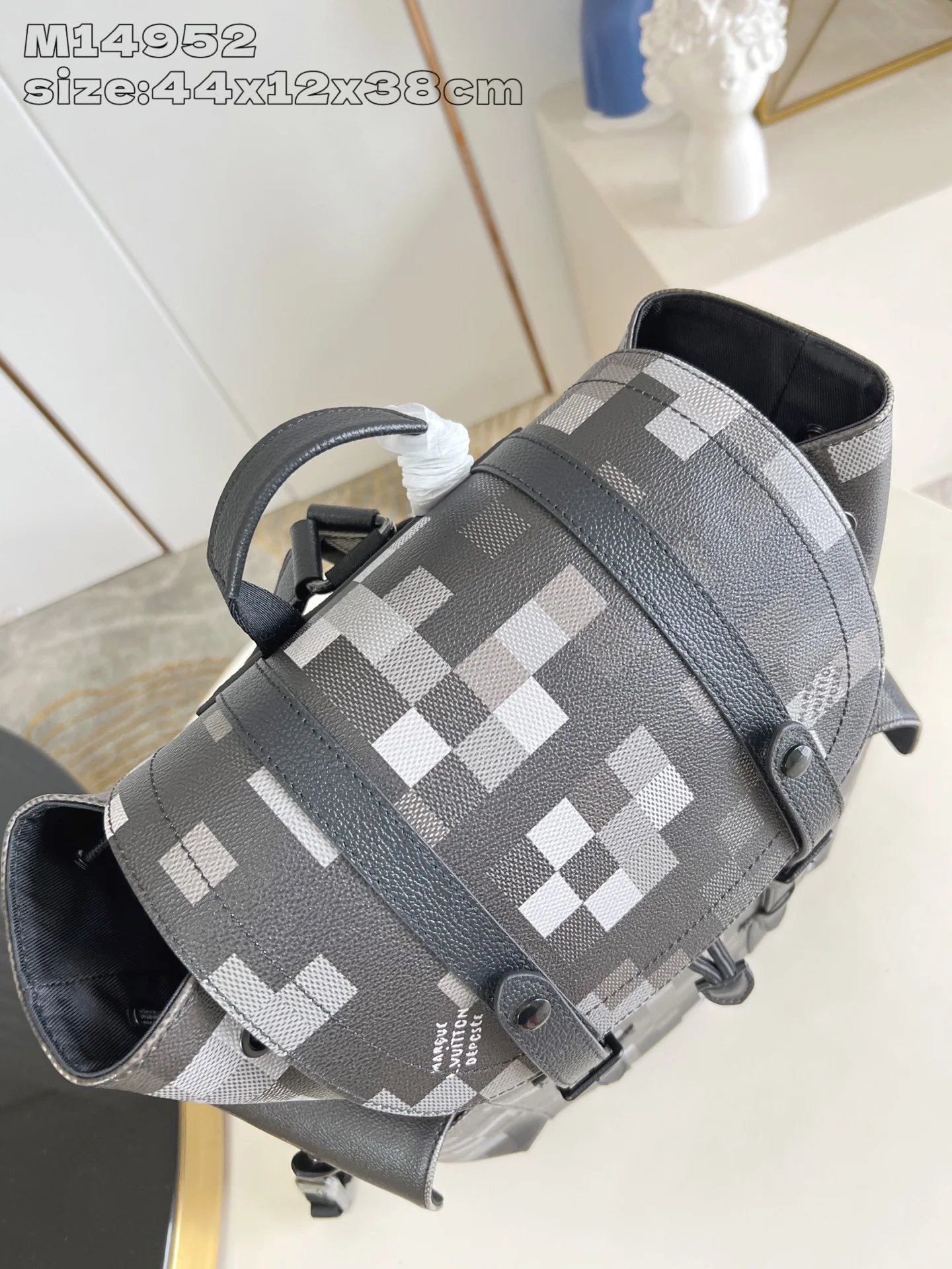 루이비통 M14952 블랙 백팩 미디엄 상세 이미지 7