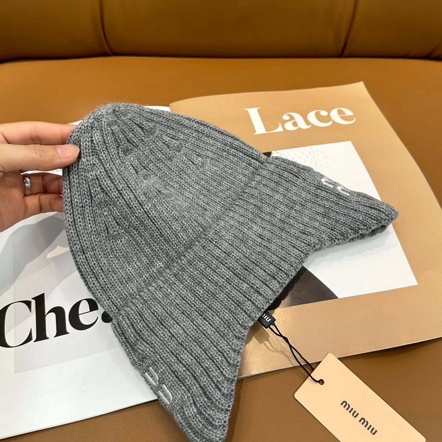 미우미우 모자 81416 Miu Miu Cap 상세 이미지 6