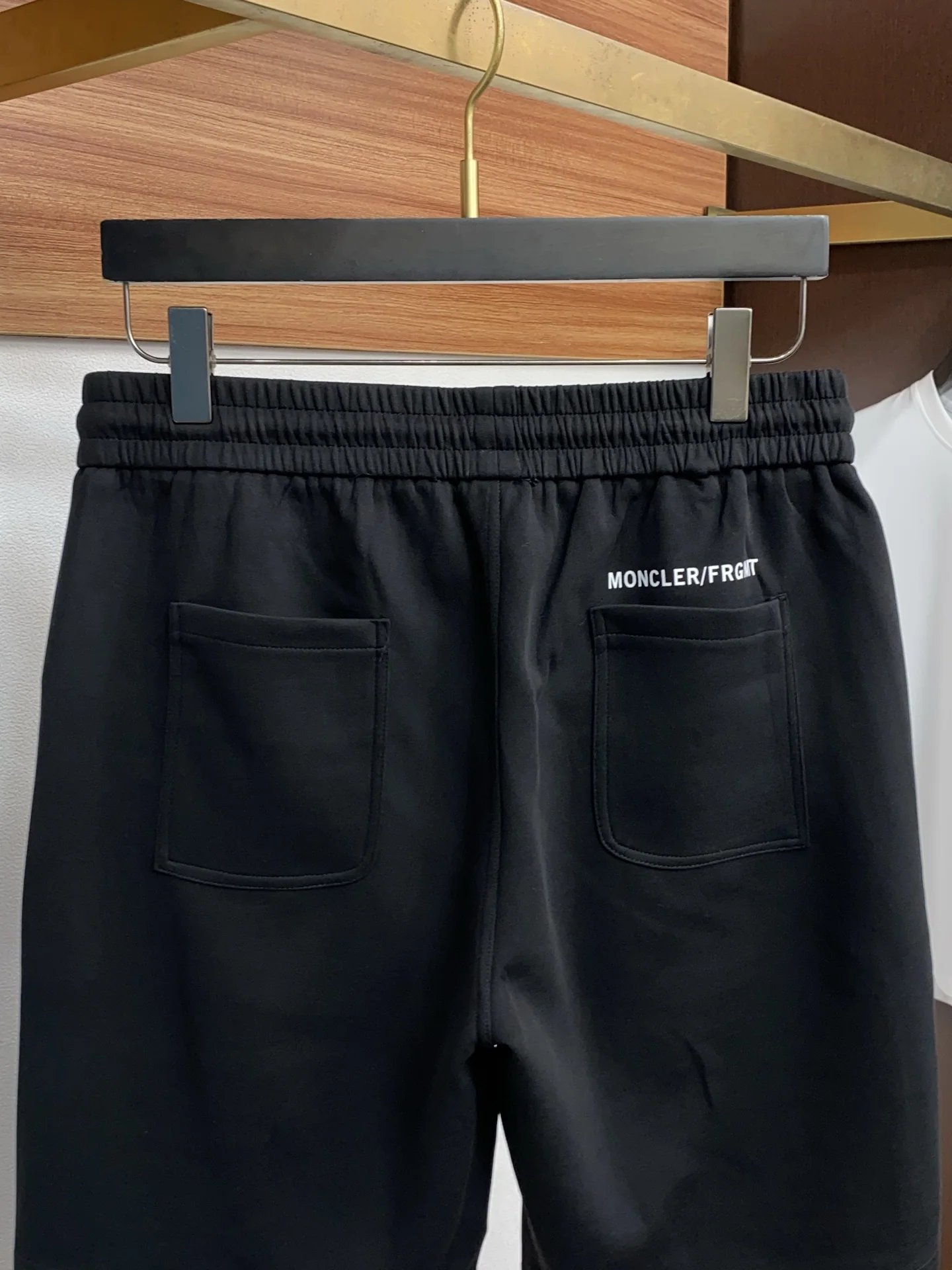 몽클레르 남성 반바지 상세 이미지 10