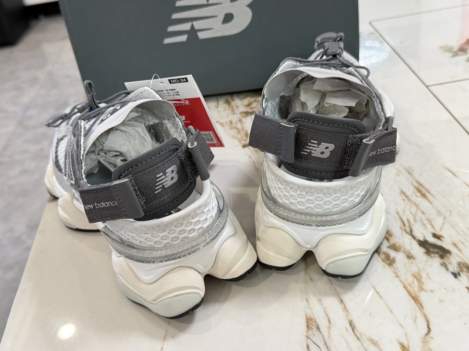 뉴발란스 9060 뮬 상세 이미지 8