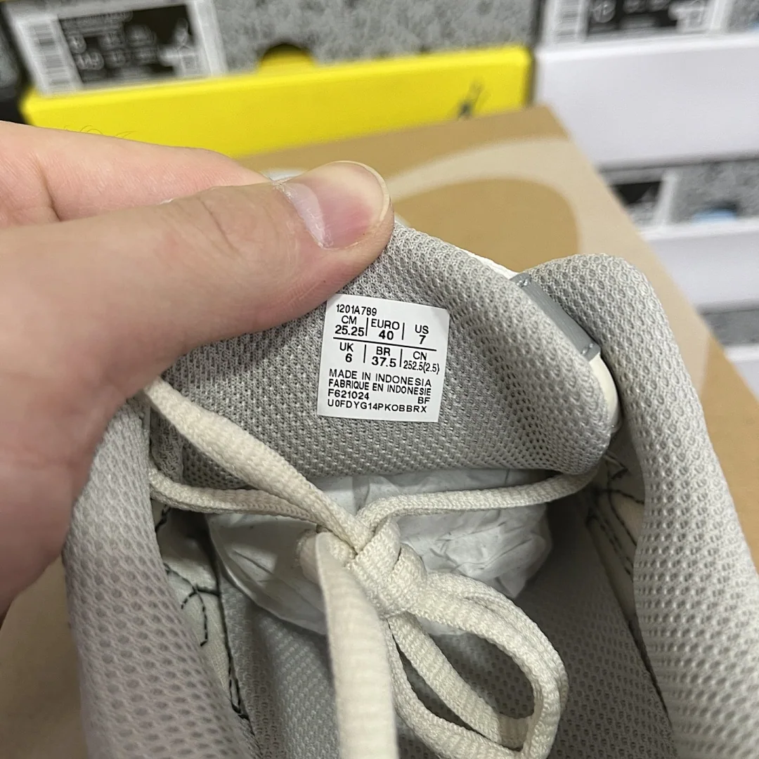 아식스 [ZC] 젤 NYC 1201A789-103 200329 Asics Gel-NYC Oyster Grey 상세 이미지 2