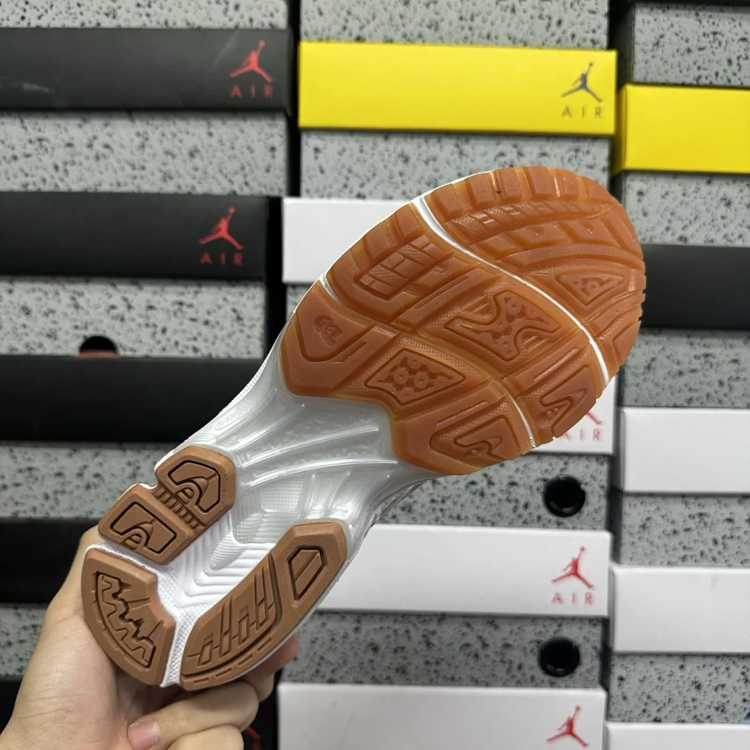 아식스 [ZC] 젤 카야노 14 1203A727-100 200320 Asics Gel-Kayano 14 A.P.C. White Pure 상세 이미지 4