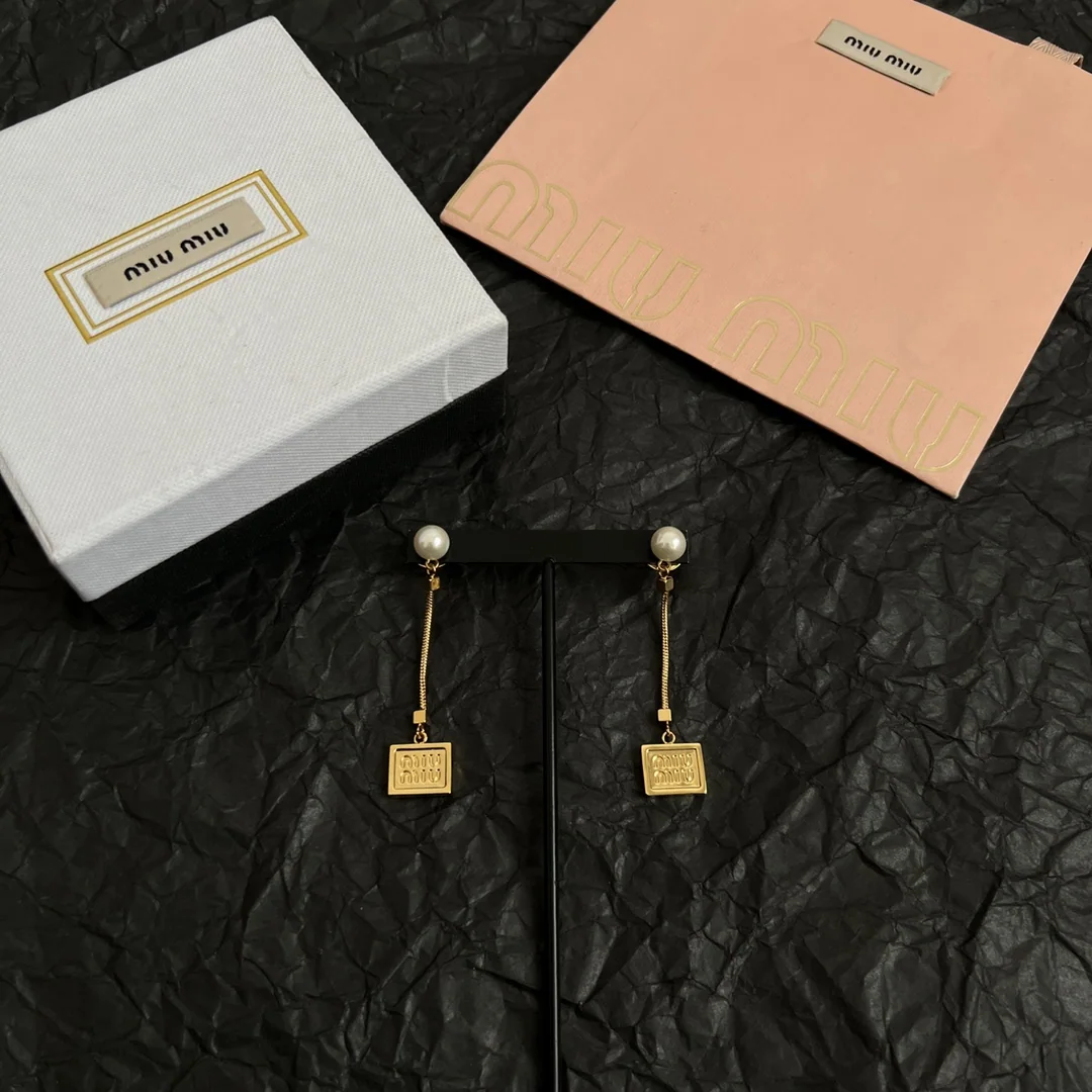 미우미우 귀걸이 61107 Miu Miu Earrings 상세 이미지 5
