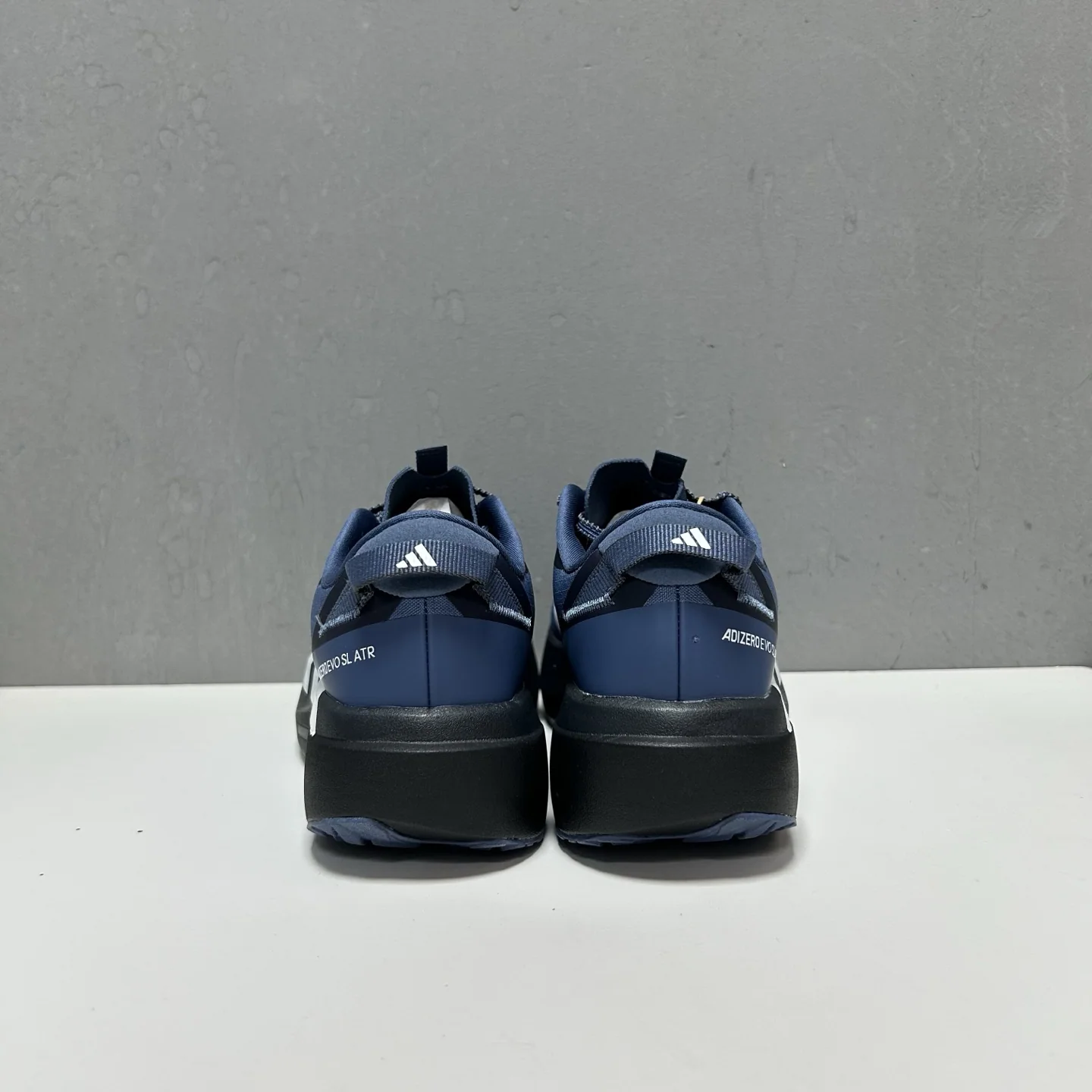 아디다스 신발 157702 Adidas Sneakers 상세 이미지 2