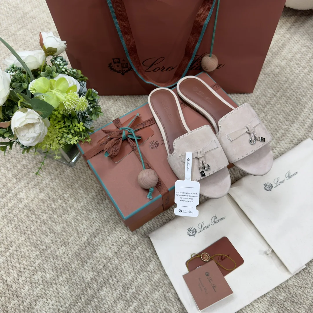 로로피아나 스웨이드 키드스킨 샌들 상세 이미지 1