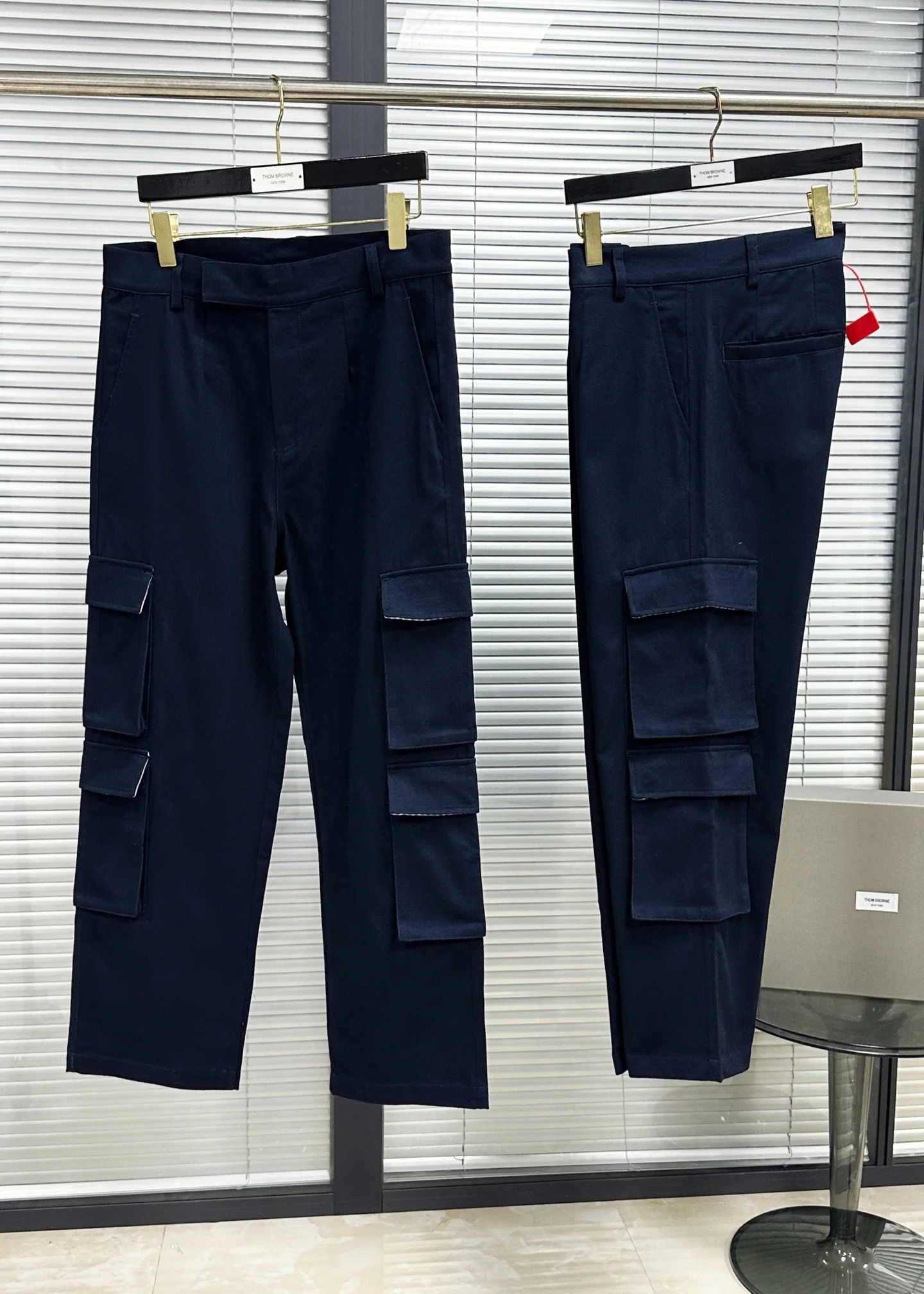 톰브라운 와이드 카고 워싱 남성 바지 레플리카 46718 Thom Browne 상세 이미지 5
