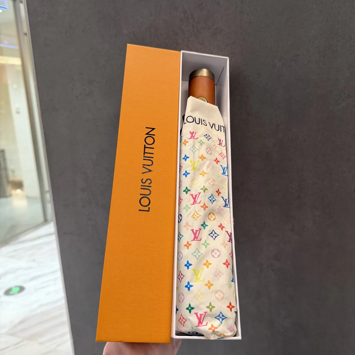 루이비통 3 단 완전자동 접이식 우산 상세 이미지 1