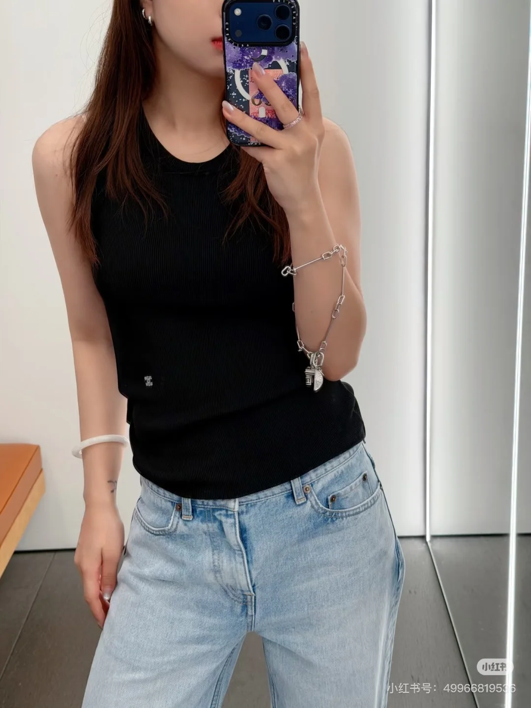 셀린느 개선문 로고 자수 크루넥 반팔 티셔츠 상세 이미지 7