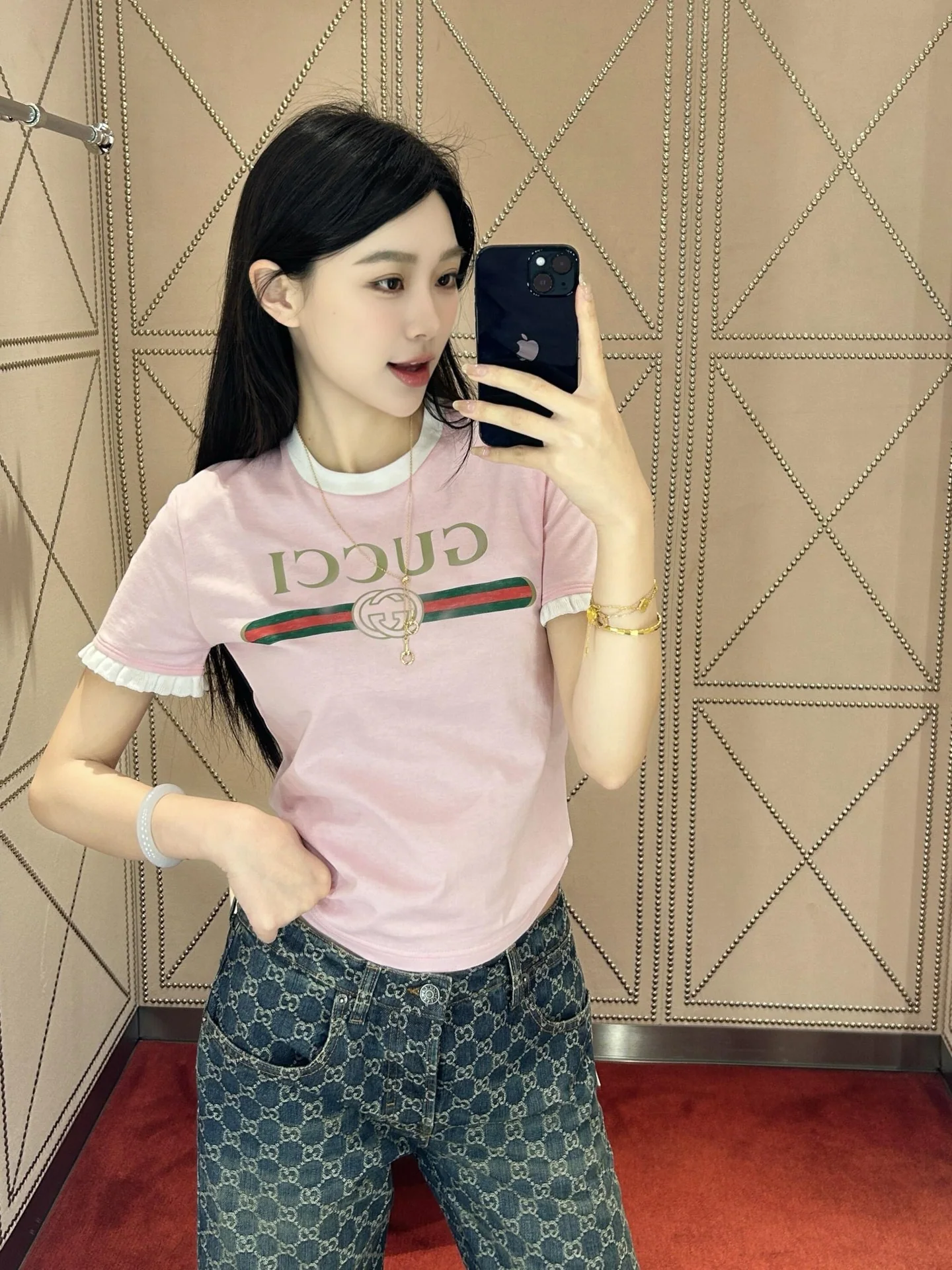 구찌 프린트 프릴 크루넥 반팔 티셔츠 상세 이미지 2