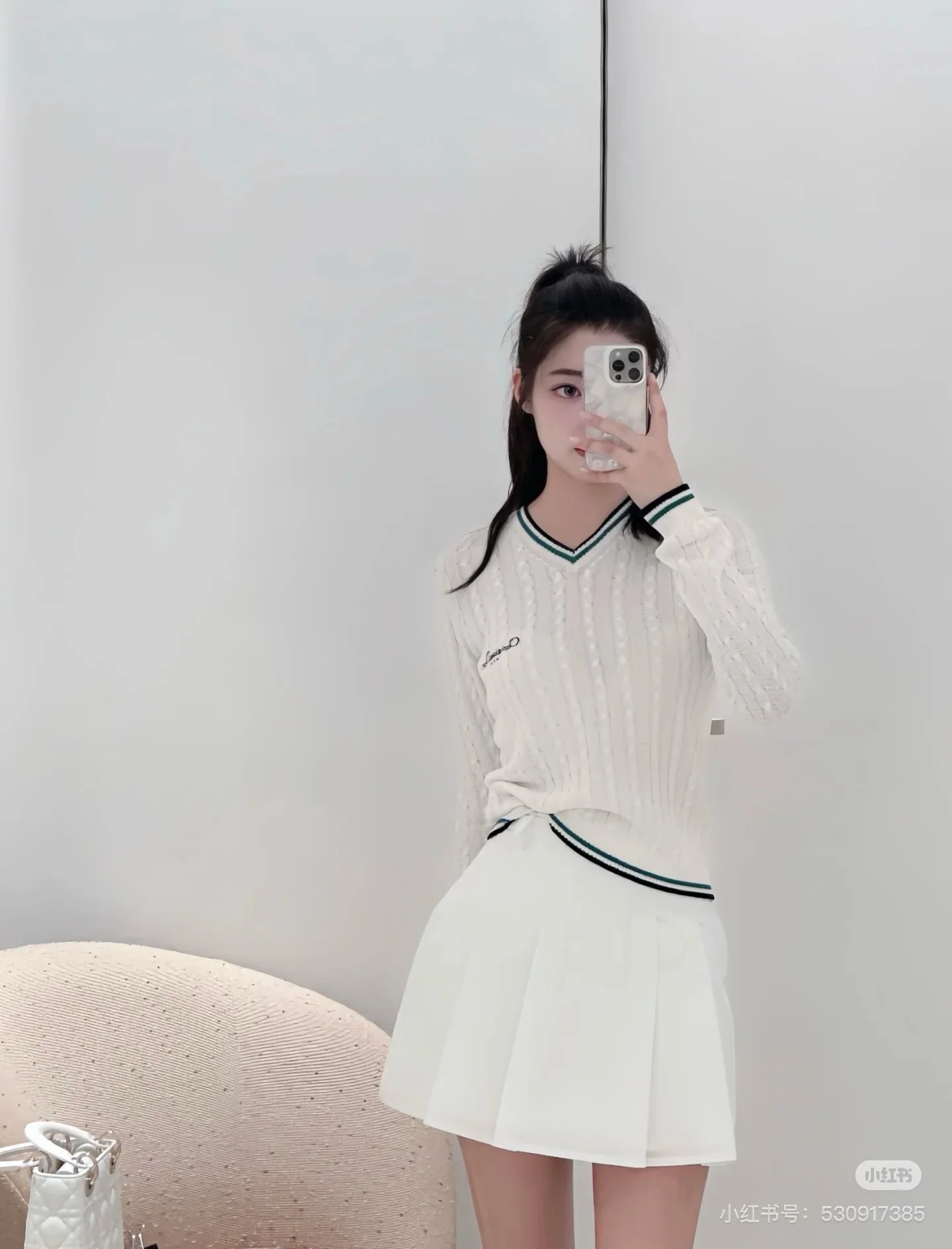 디올 케이블 니트 V넥 베스트 여성 니트 25 FW 상세 이미지 1