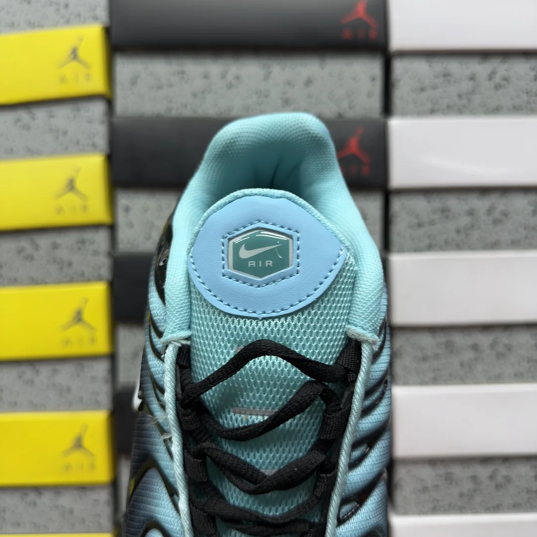 나이키 [BD] 에어 맥스 플러스 DM0032-401 201858 Nike Air Max Plus Light Retro Blue 상세 이미지 4