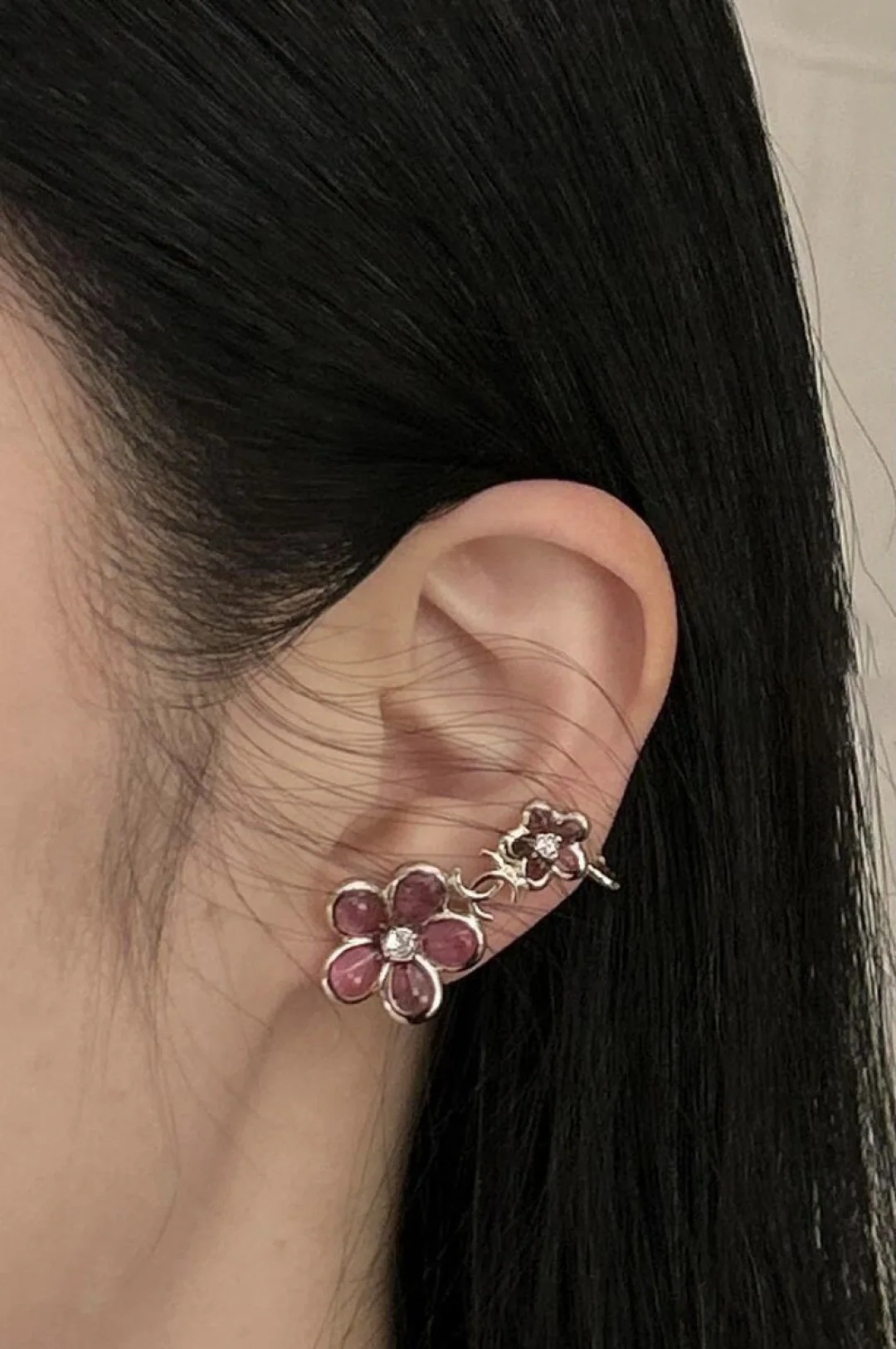 샤넬 핑크 카멜리아 더블 C 귀걸이 상세 이미지 1