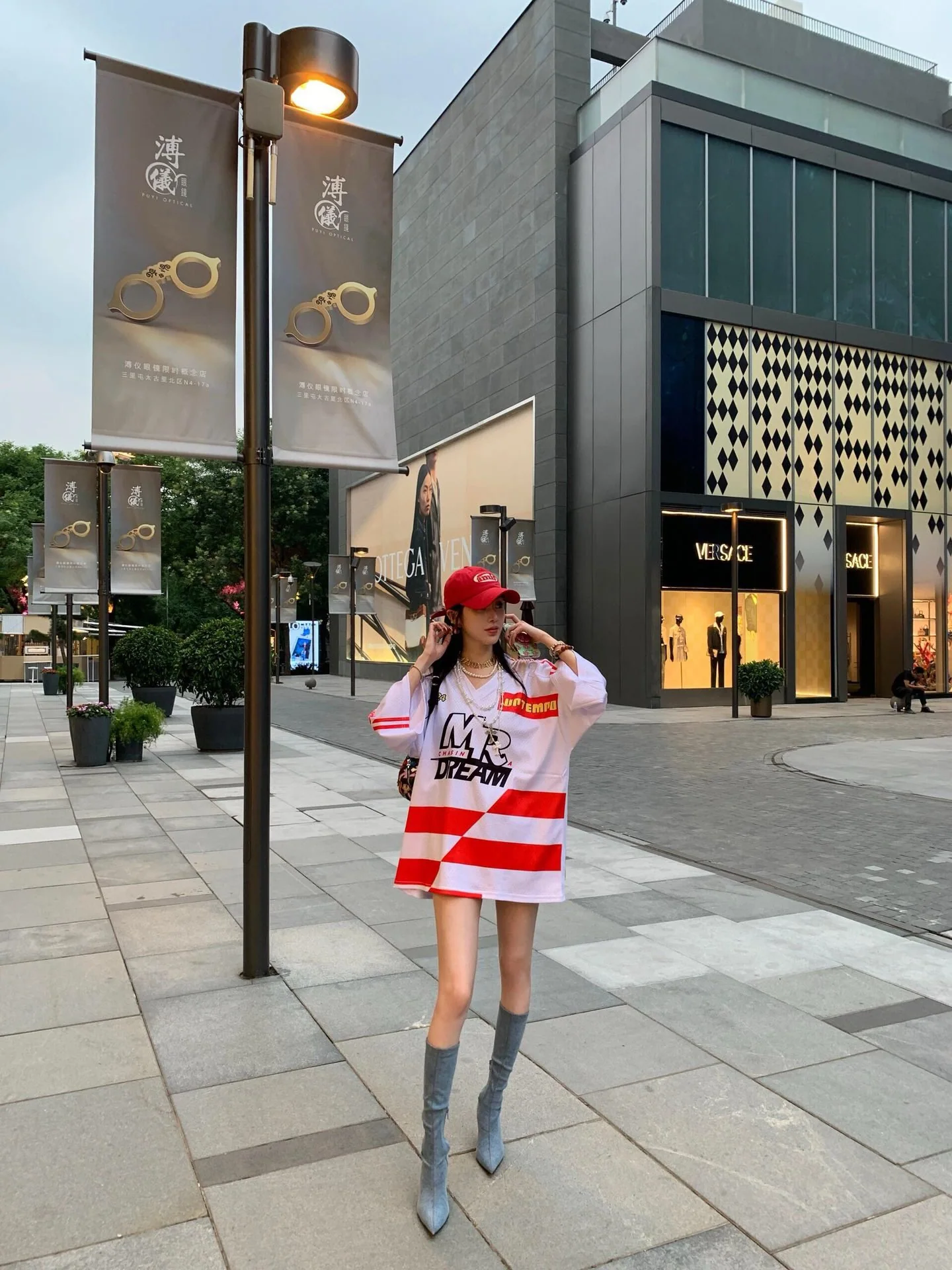 미우미우 CNC 가공 장식 귀걸이 상세 이미지 4