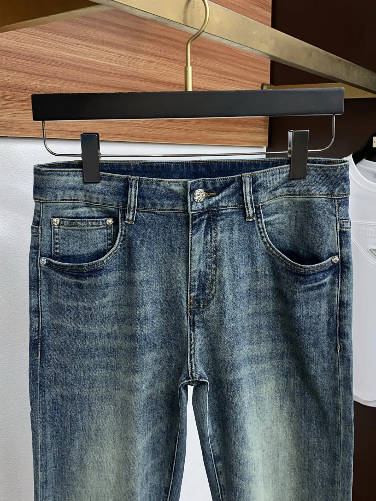 버버리 남성 데님 바지 상세 이미지 3
