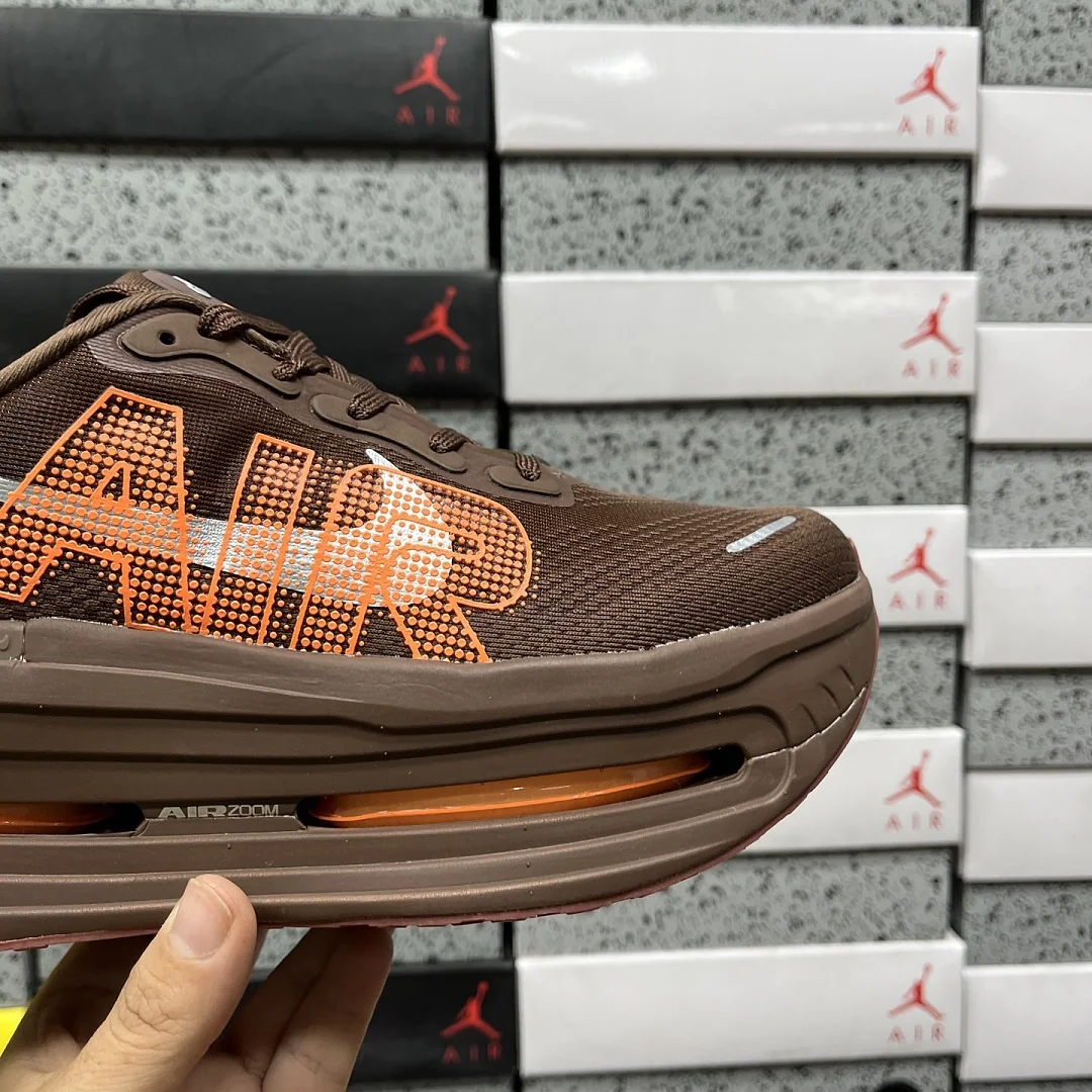 나이키 [5A] 보메로 프리미엄 IQ7314-200 201707 Nike Vomero Premium Renegade 상세 이미지 5