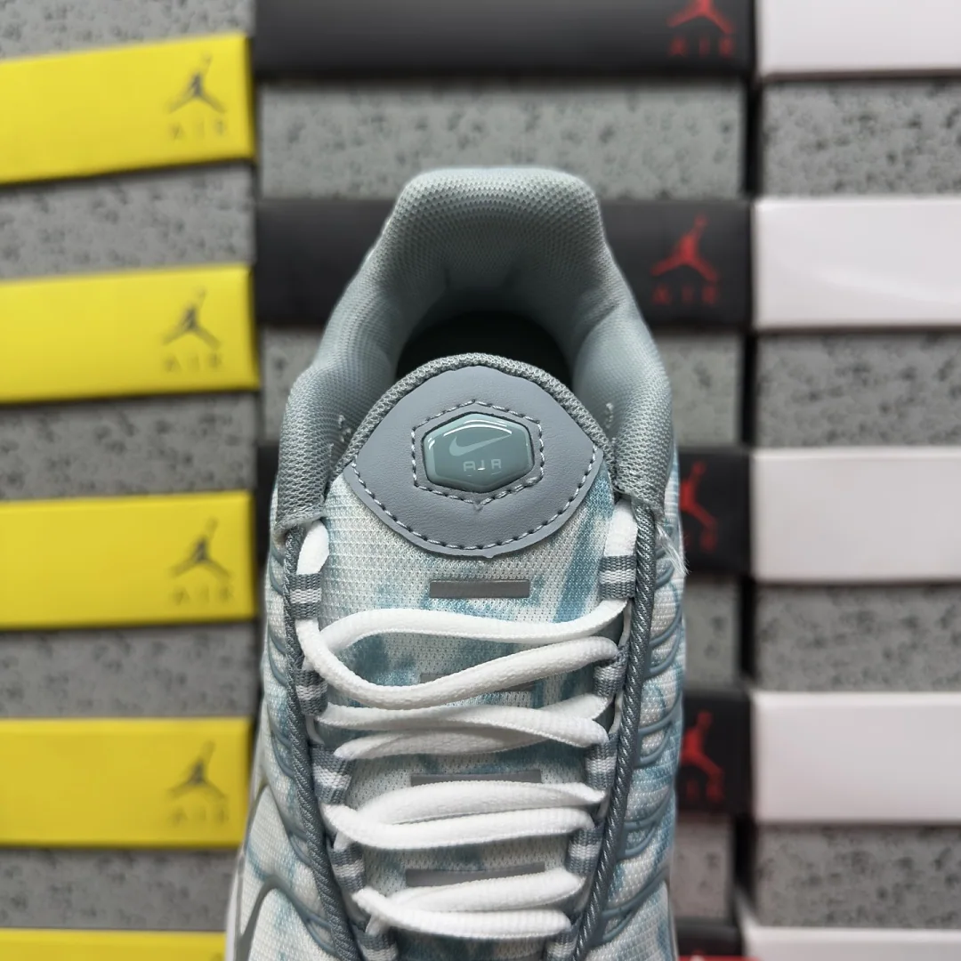 나이키 [BD] 에어 맥스 플러스 블루 화이트 FV0394-300 201905 Nike Air Max Plus Origins Waterway 상세 이미지 2