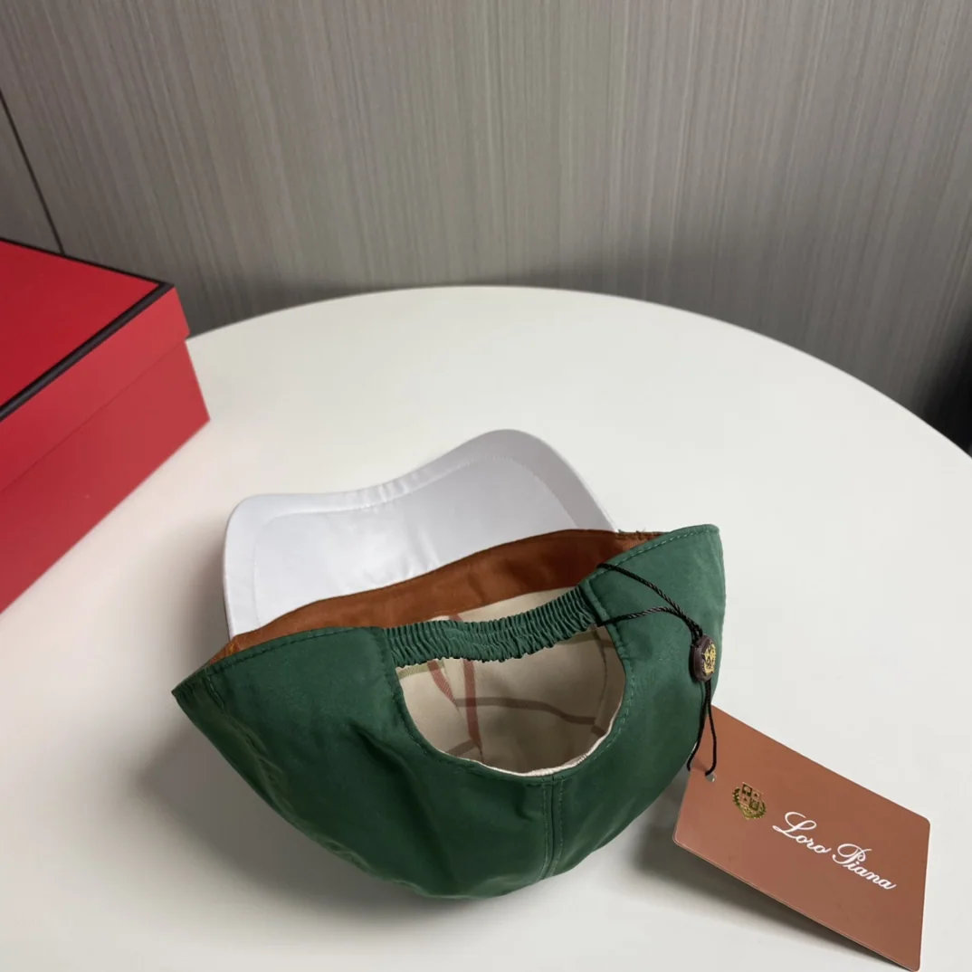 로로피아나 베이스볼 캡 상세 이미지 3