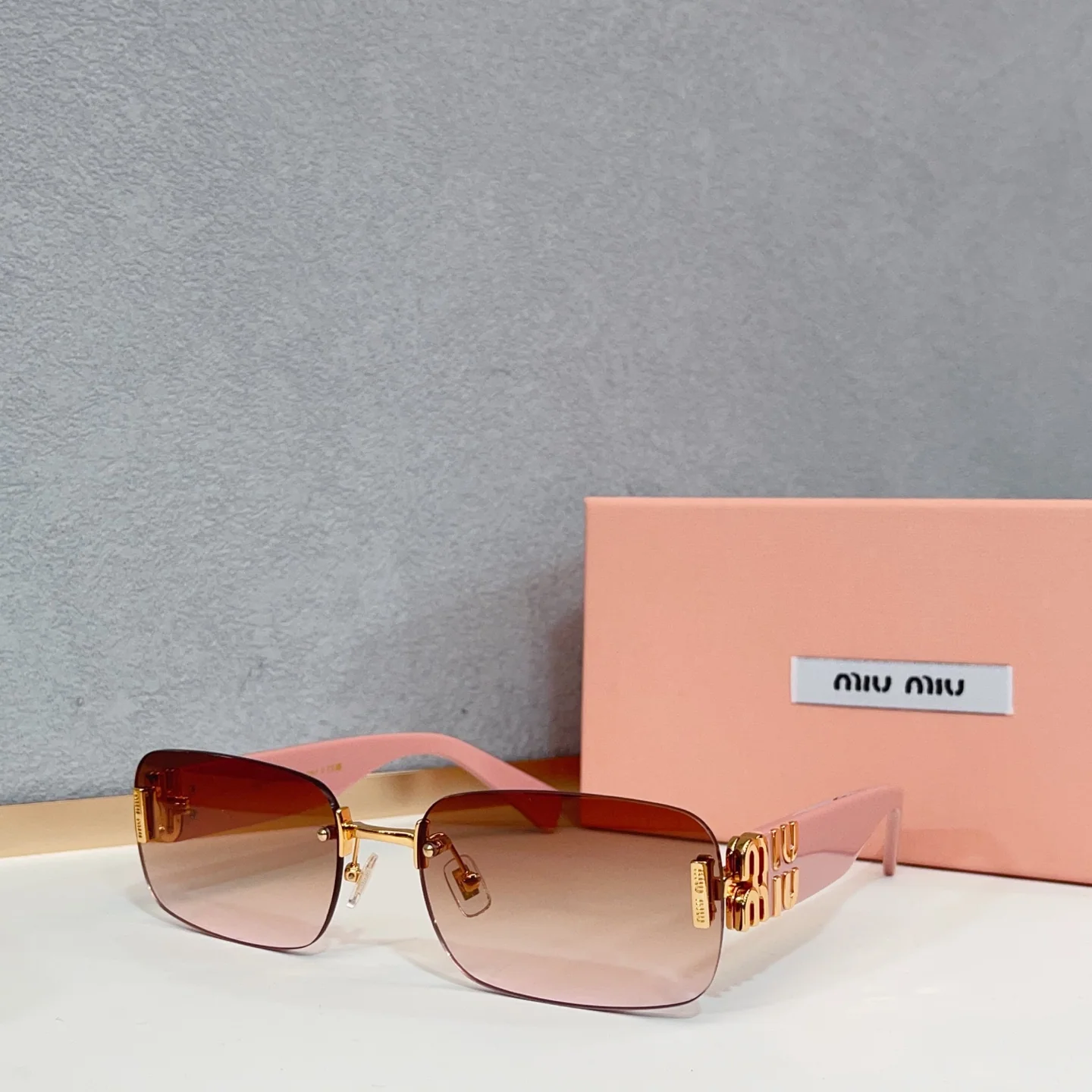 미우미우 선글라스 72969 Miu Miu Sunglasses 상세 이미지 2