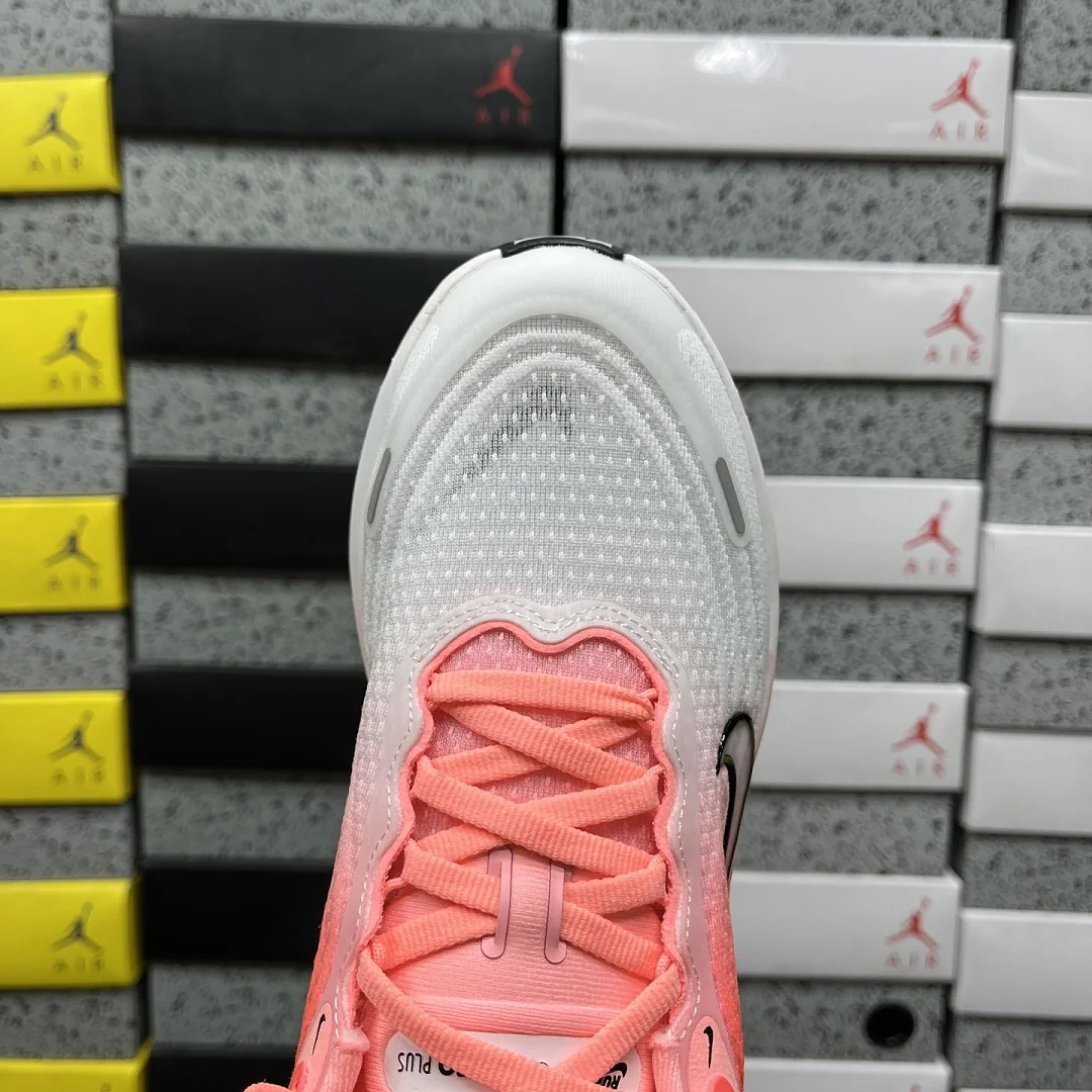 나이키 [XY] 보메로 플러스 IM2038-039 201686 Nike Vomero Plus 상세 이미지 4