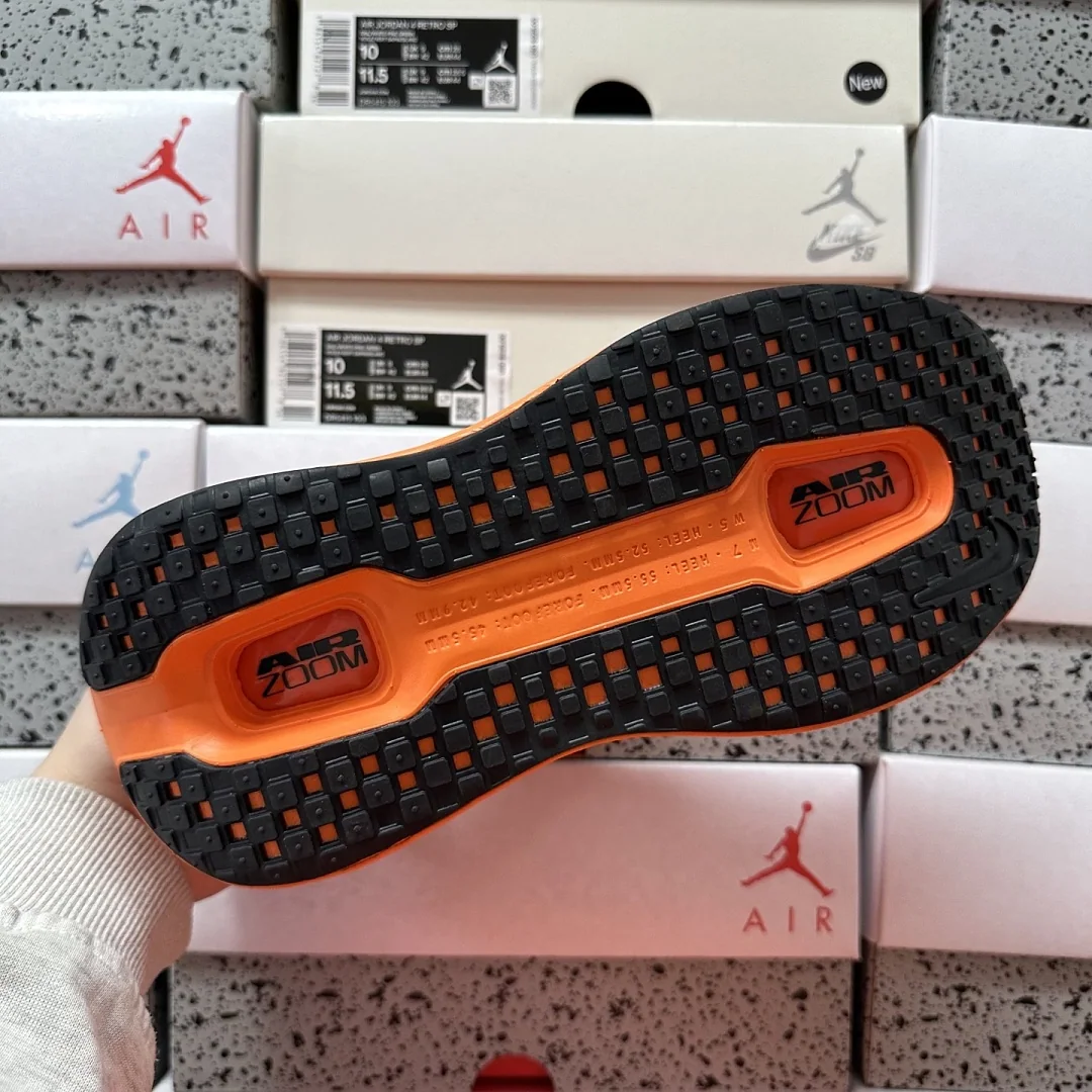 나이키 [5A] 보메로 프리미엄 오렌지 HQ2050-660 201616 Nike Vomero Premium 상세 이미지 9
