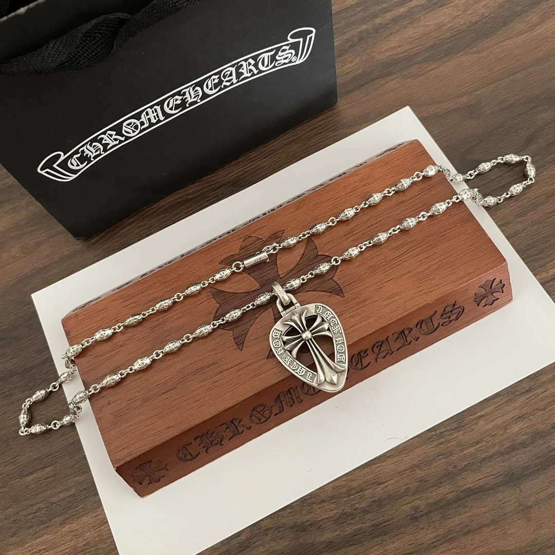 크롬하츠 클래식 레트로 크로스 하트 목걸이 상세 이미지 4