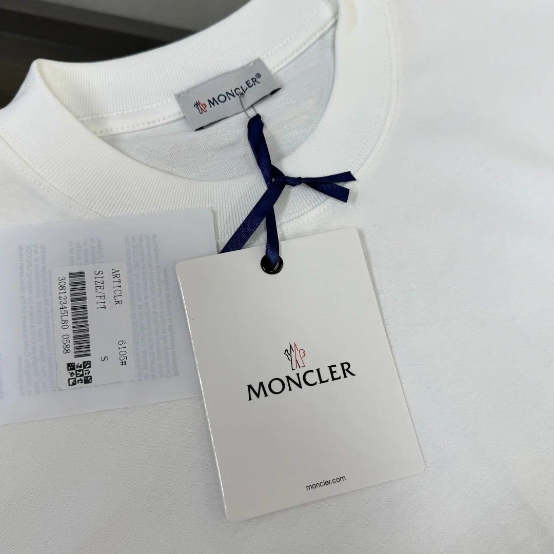 몽클레어 로고 프린트 남성 크루넥 반팔 티셔츠 상세 이미지 5
