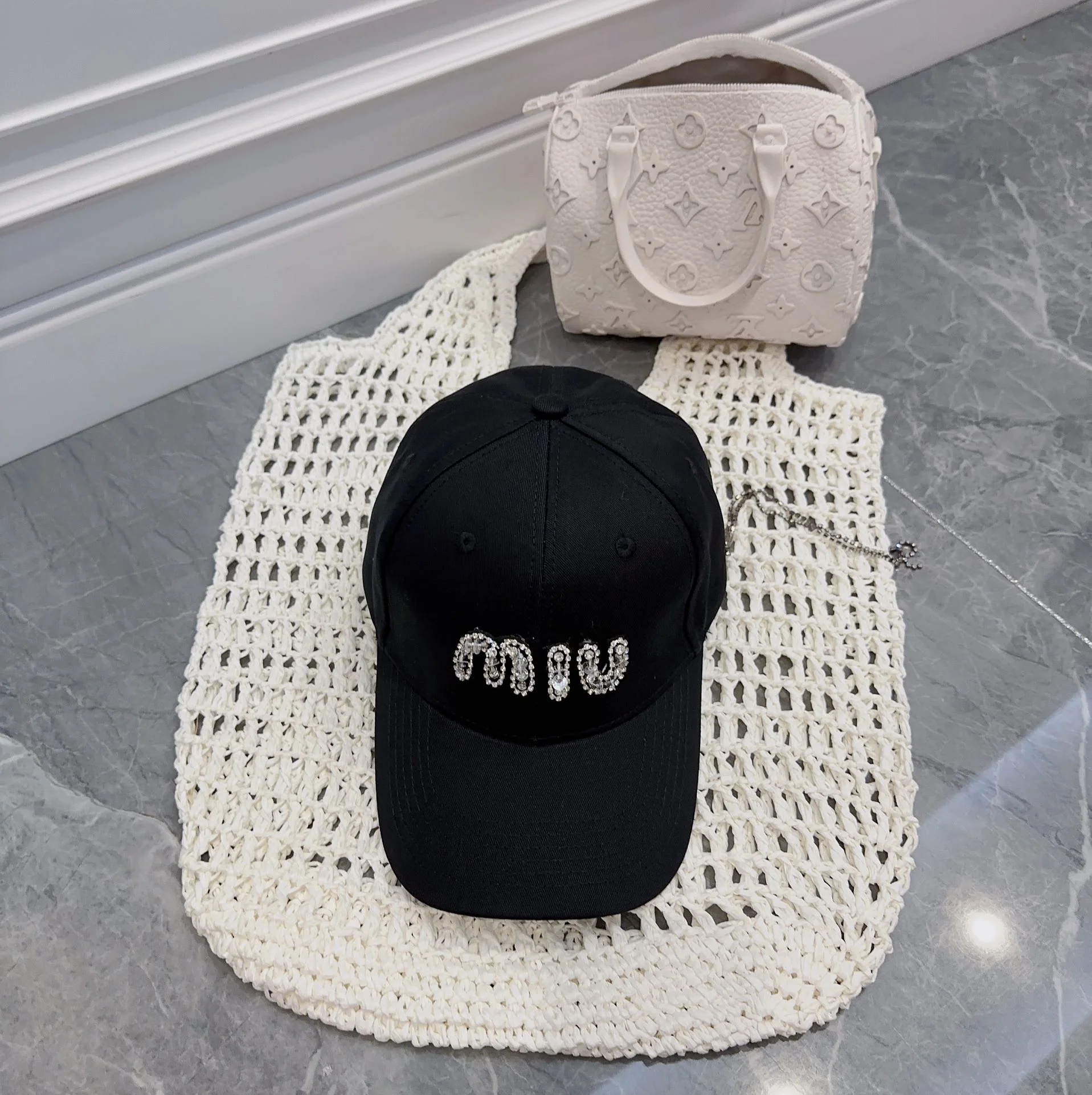 미우미우 모자 79432 Miu Miu Cap 상세 이미지 1