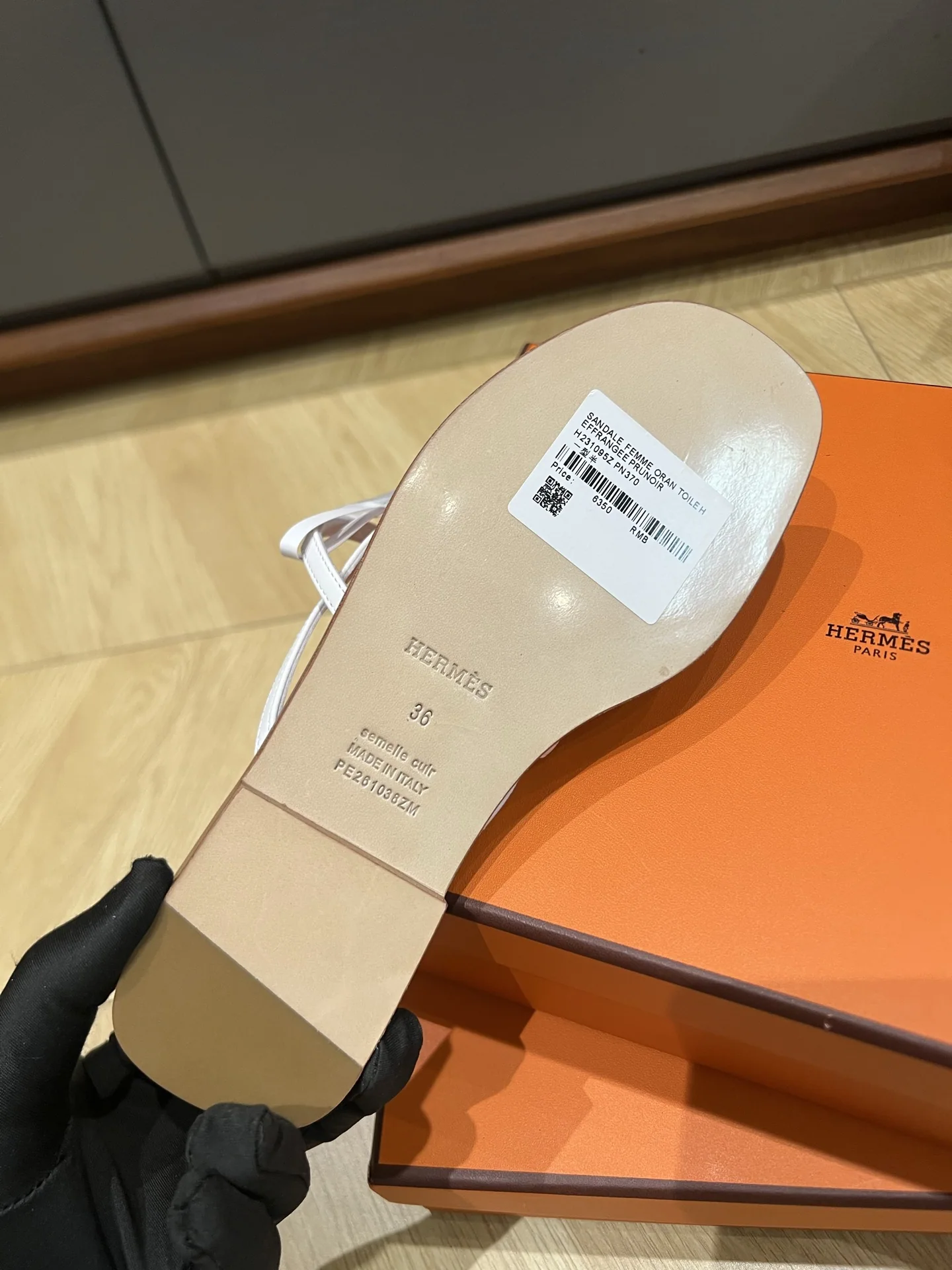 에르메스 켈리 버클 송아지가죽 샌들 상세 이미지 8