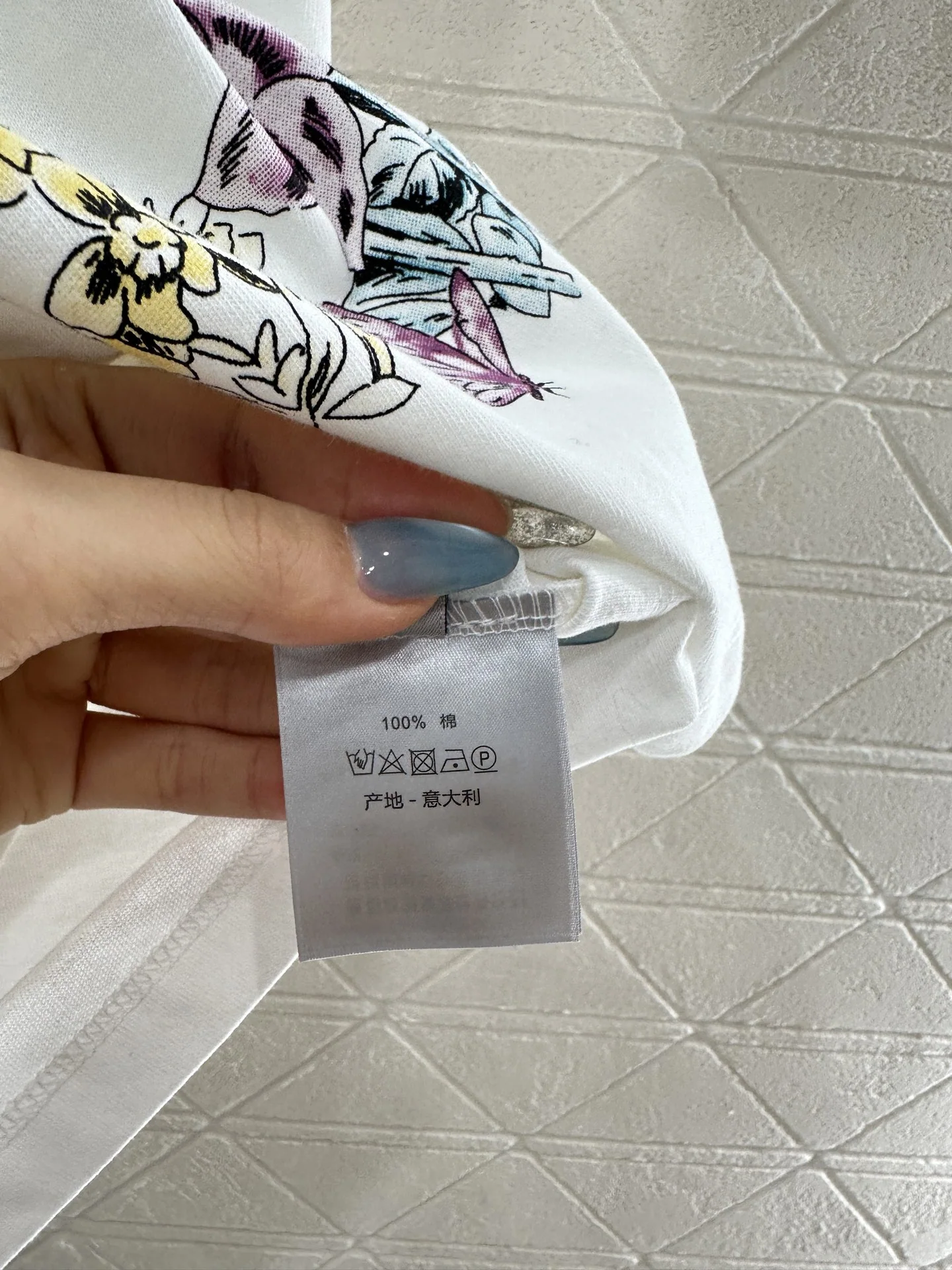 디올 크루넥 프린트 반팔 티셔츠 상세 이미지 8