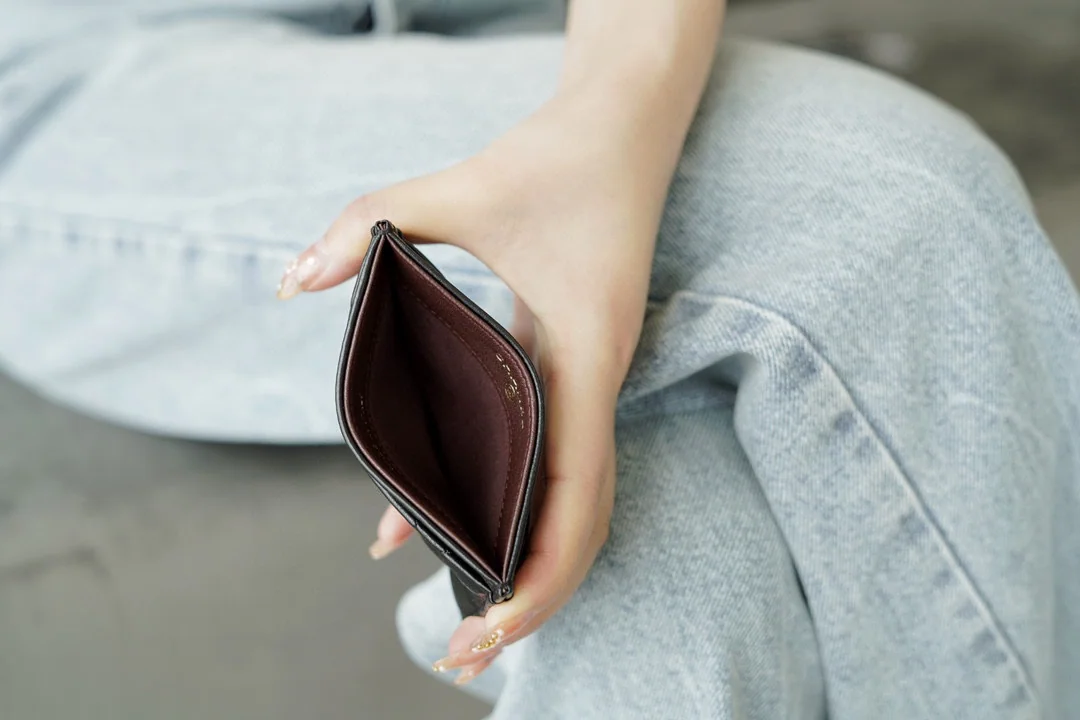 샤넬 클래식 다이아몬드 퀼팅 카드 지갑 상세 이미지 7