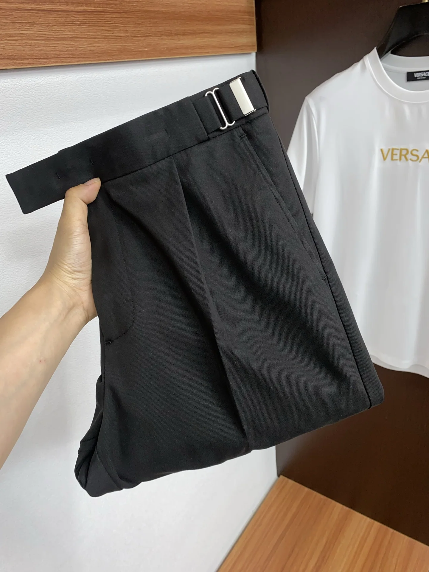 에르메스 텐셀 코튼 슬림핏 남성 바지 상세 이미지 1