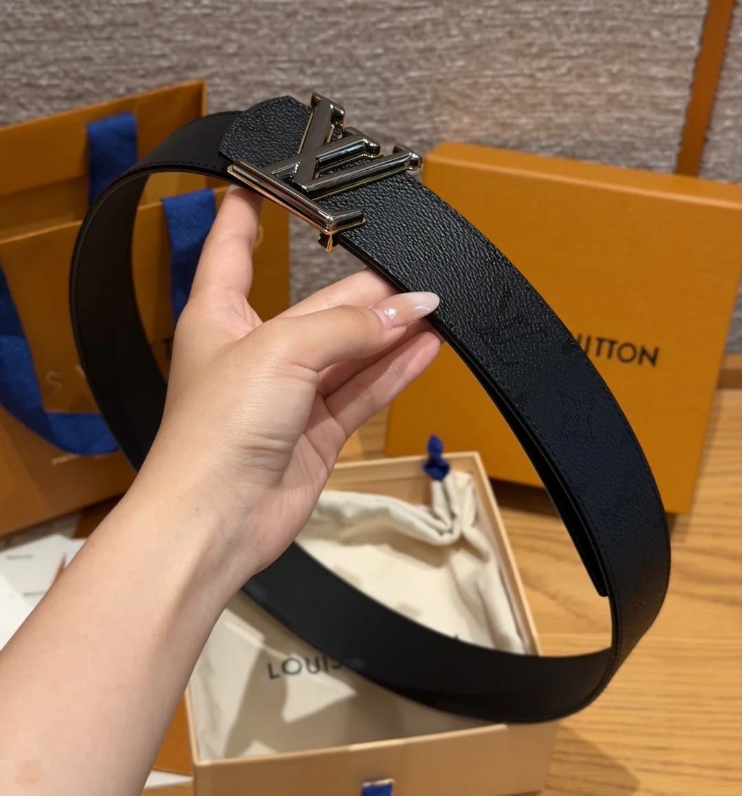 루이비통 디멘션 40mm 리버시블 벨트 상세 이미지 5