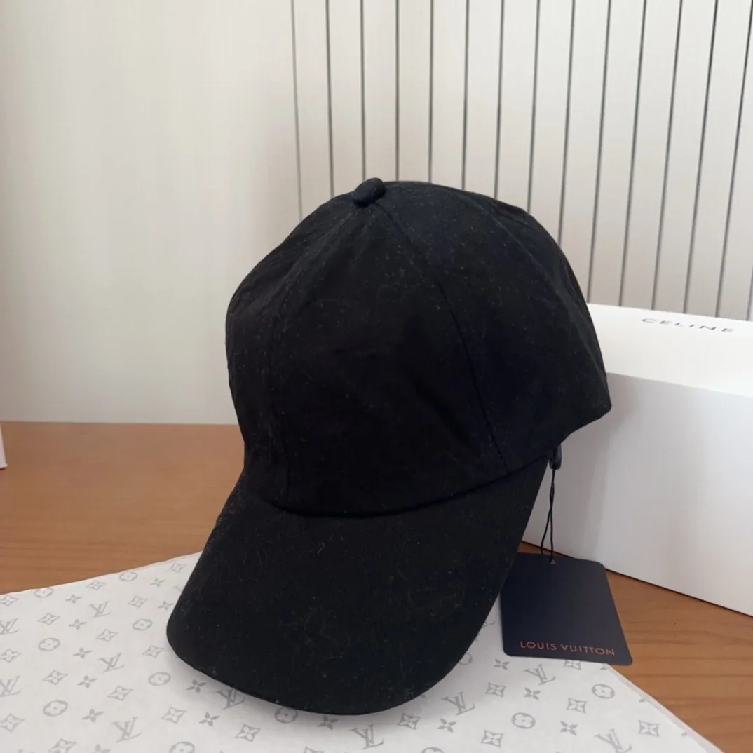루이비통 자수 포인트 베이스볼 모자 상세 이미지 4
