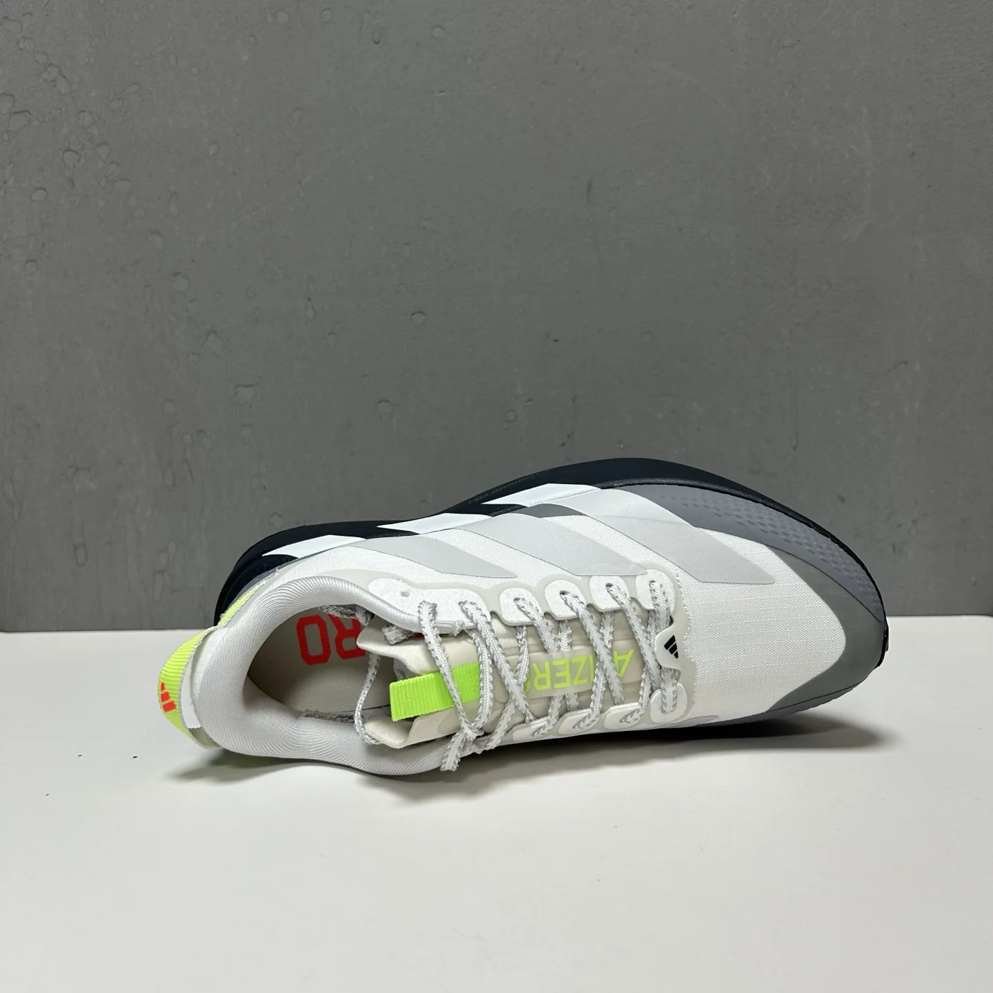 아디다스 신발 157707 Adidas Sneakers 상세 이미지 5