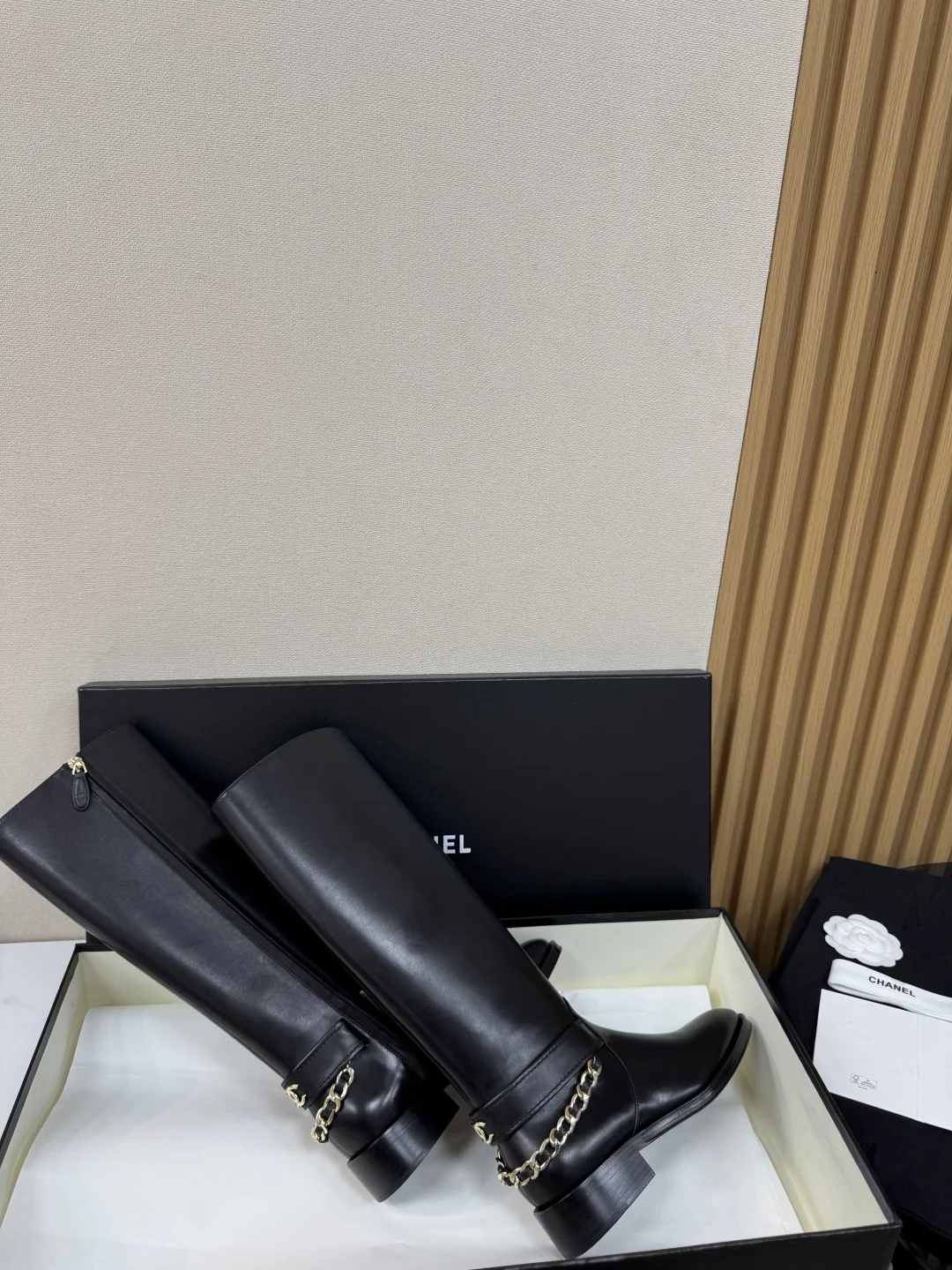 샤넬 체인 장식 라이딩 부츠 상세 이미지 8