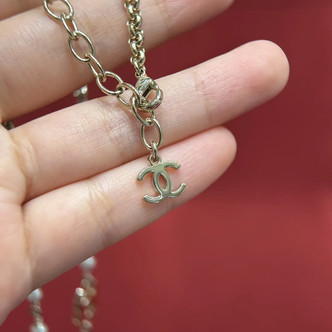샤넬 진주 카멜리아 더블 C 목걸이 상세 이미지 8