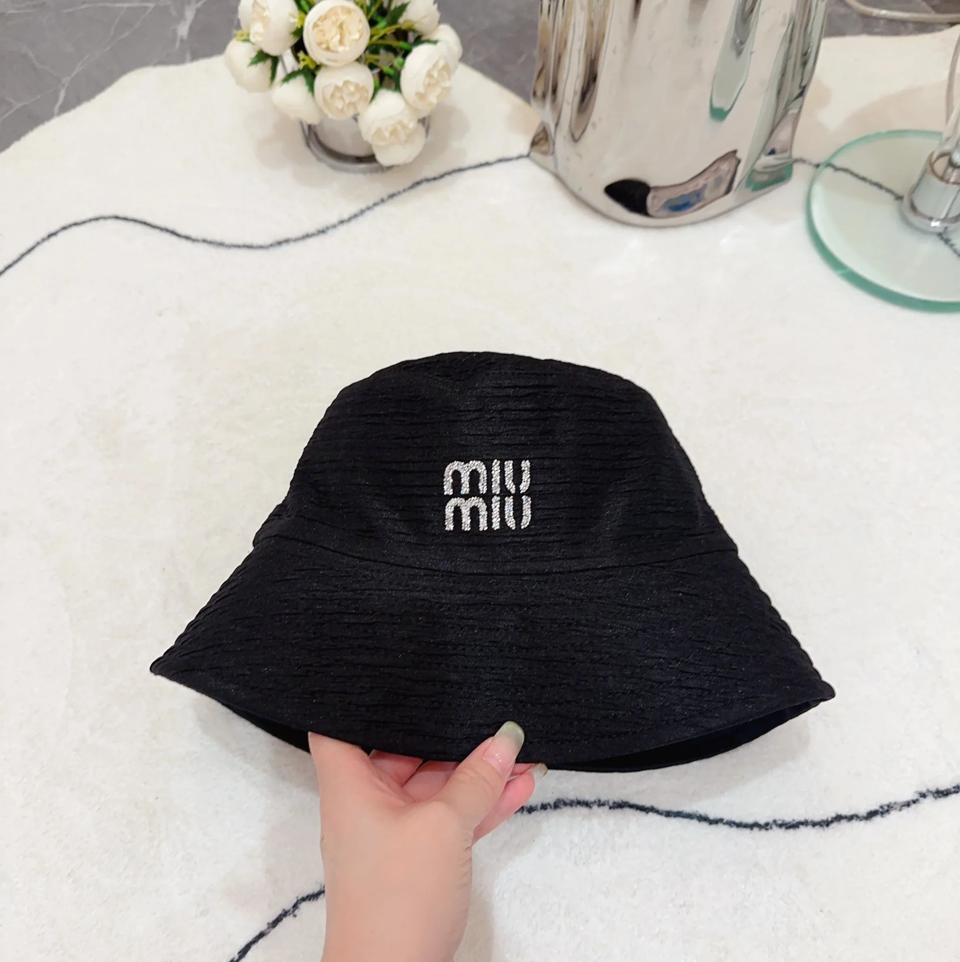 미우미우 모자 81093 Miu Miu Cap 상세 이미지 6