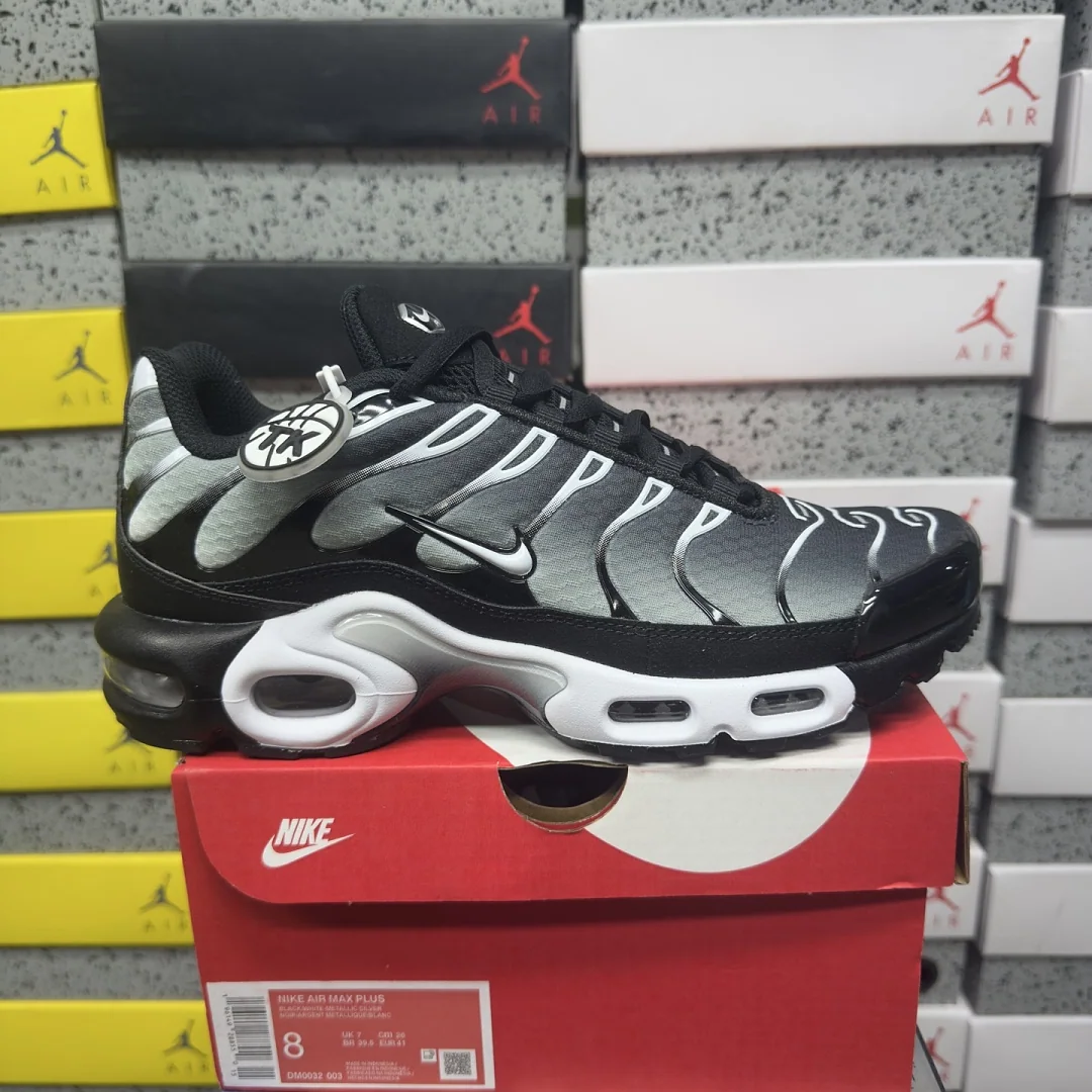 나이키 [TK] 에어 맥스 플러스 DM0032-003 201970 Nike Air Max Plus Black Silver White