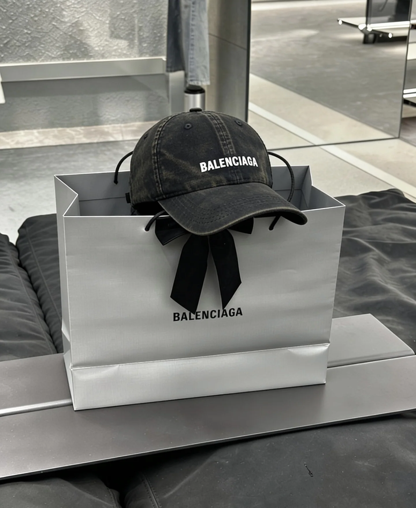 발렌시아가 모자 81782 Balenciaga Cap 상세 이미지 3