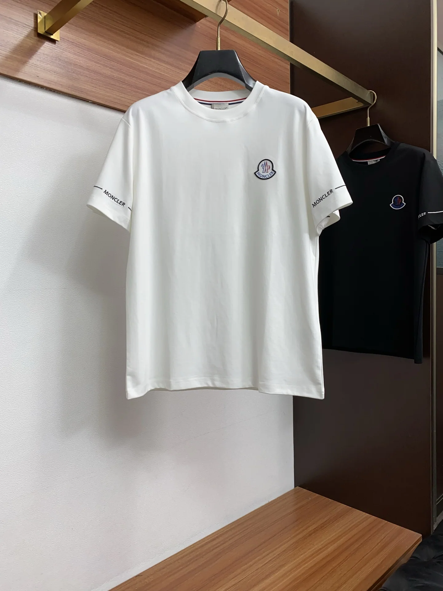 몽클레어 여성 면 크루넥 반팔 티셔츠 151864