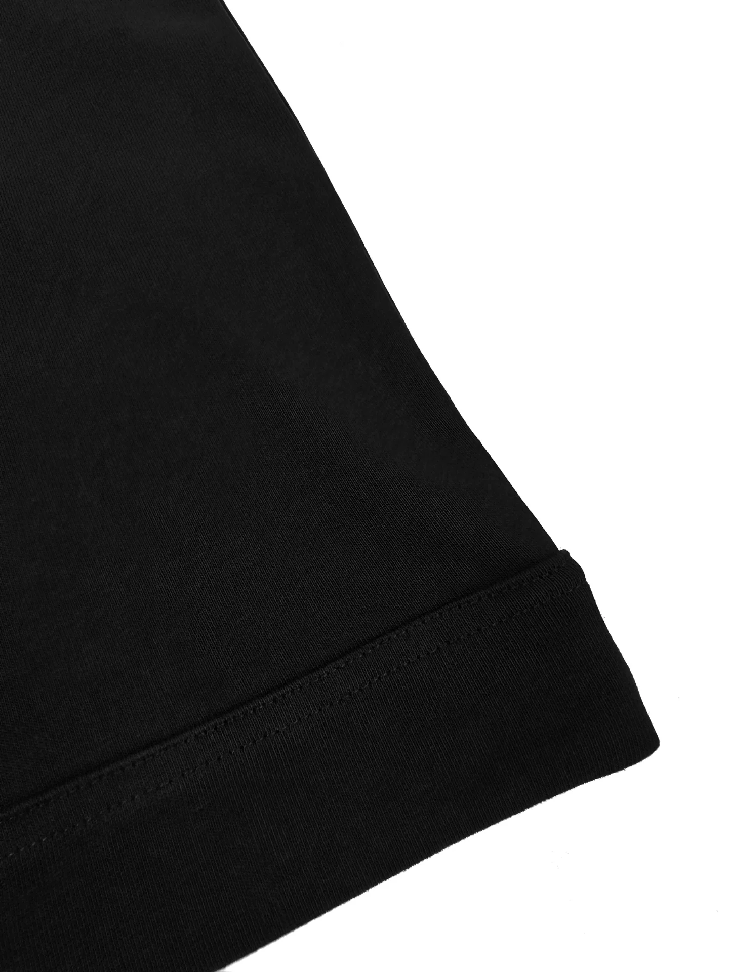 몽클레어 가죽 트리밍 포켓 남성 반팔 티셔츠 상세 이미지 8
