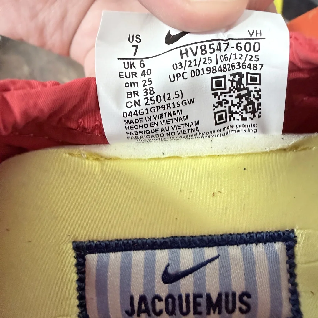 나이키 [GOD] HV8547-600 201600 Nike Moon Shoe SP Jacquemus University Red 상세 이미지 8