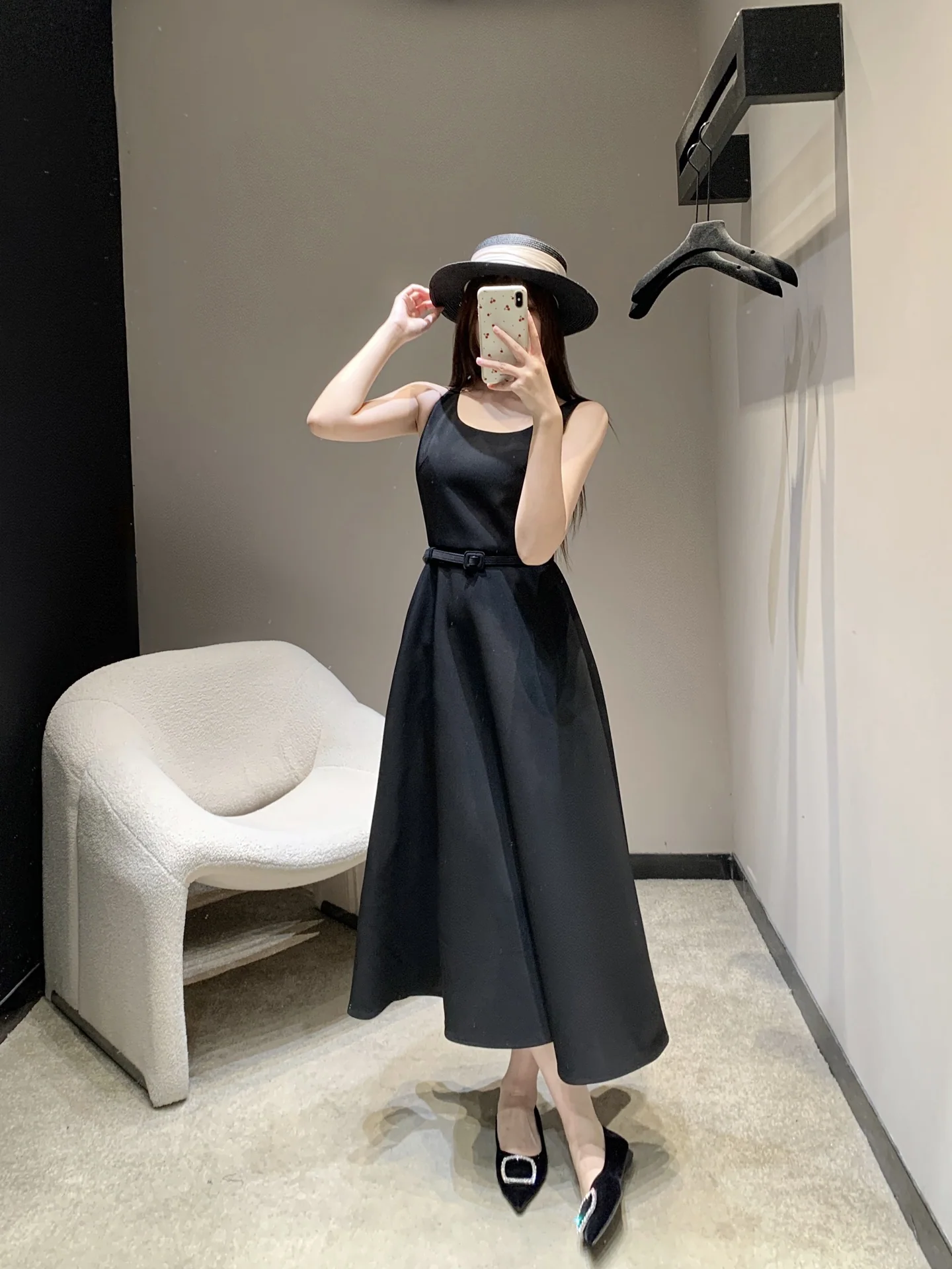 디올 울 실크 슬림핏 A라인 원피스 2026 SS 상세 이미지 9