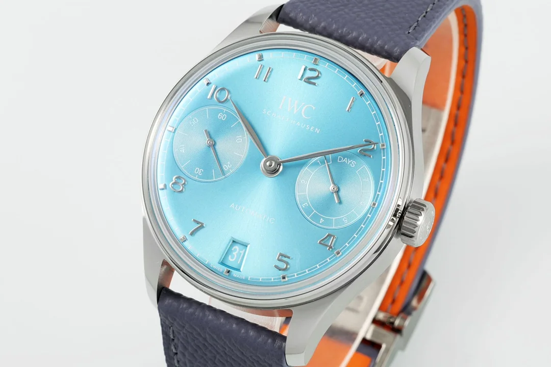 IWC 포르투기저 7 데이즈 파워리저브 시계 상세 이미지 3