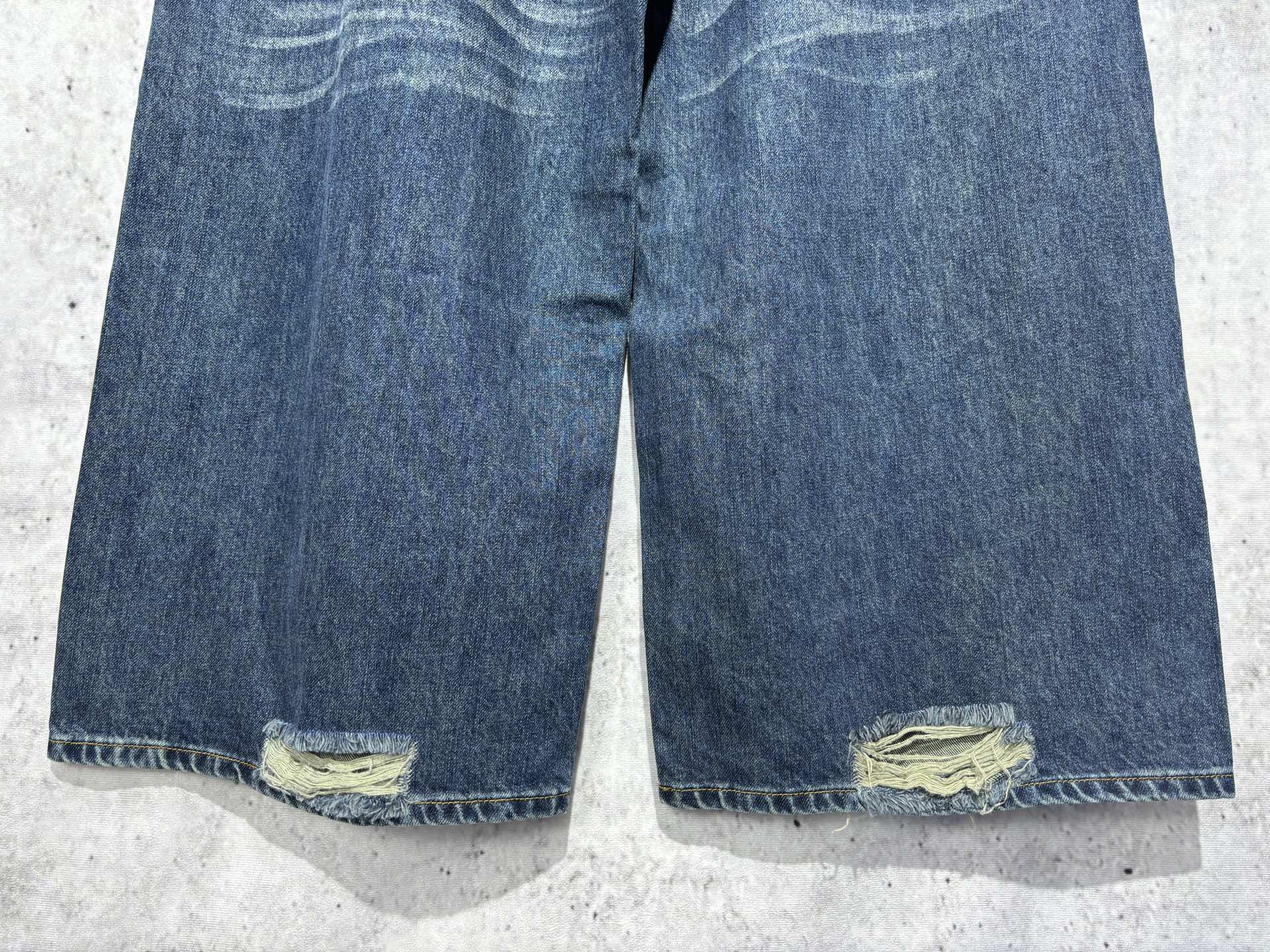 발렌시아가 배기 진 남성 바지 36240-F 상세 이미지 11