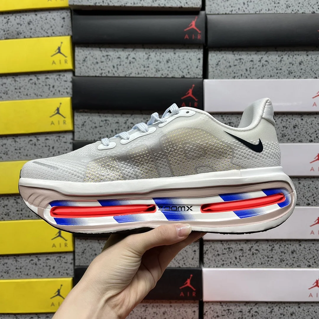 나이키 [CG] 보메로 프리미엄 HQ2050-308 201986 Nike Vomero Premium 상세 이미지 7